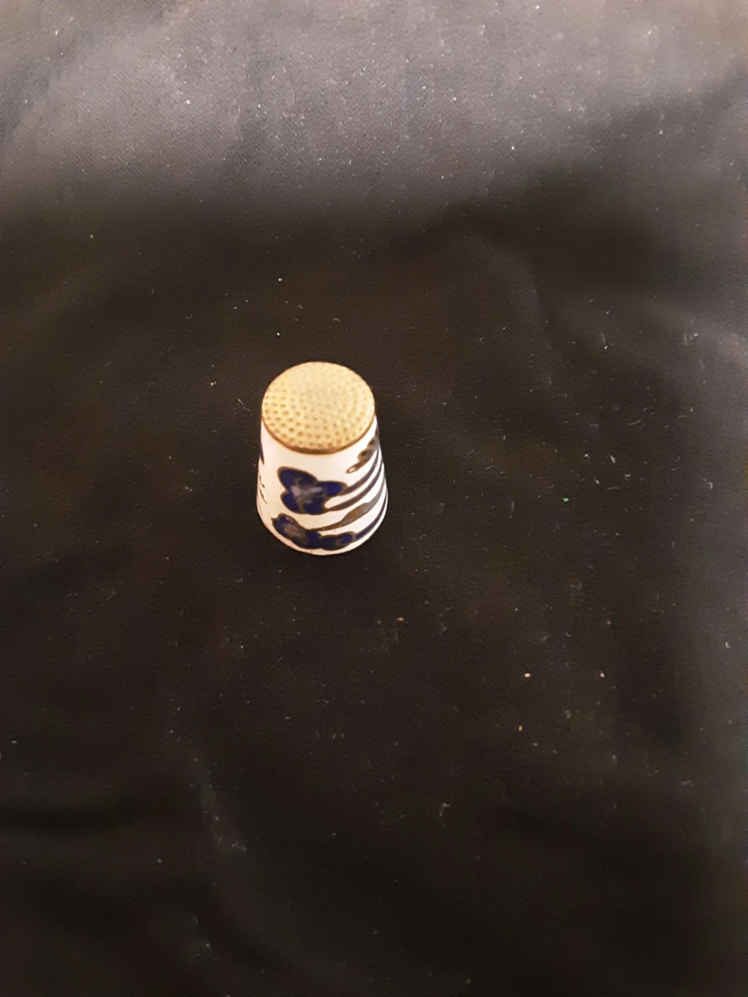 Vintage Thimble - Collectible