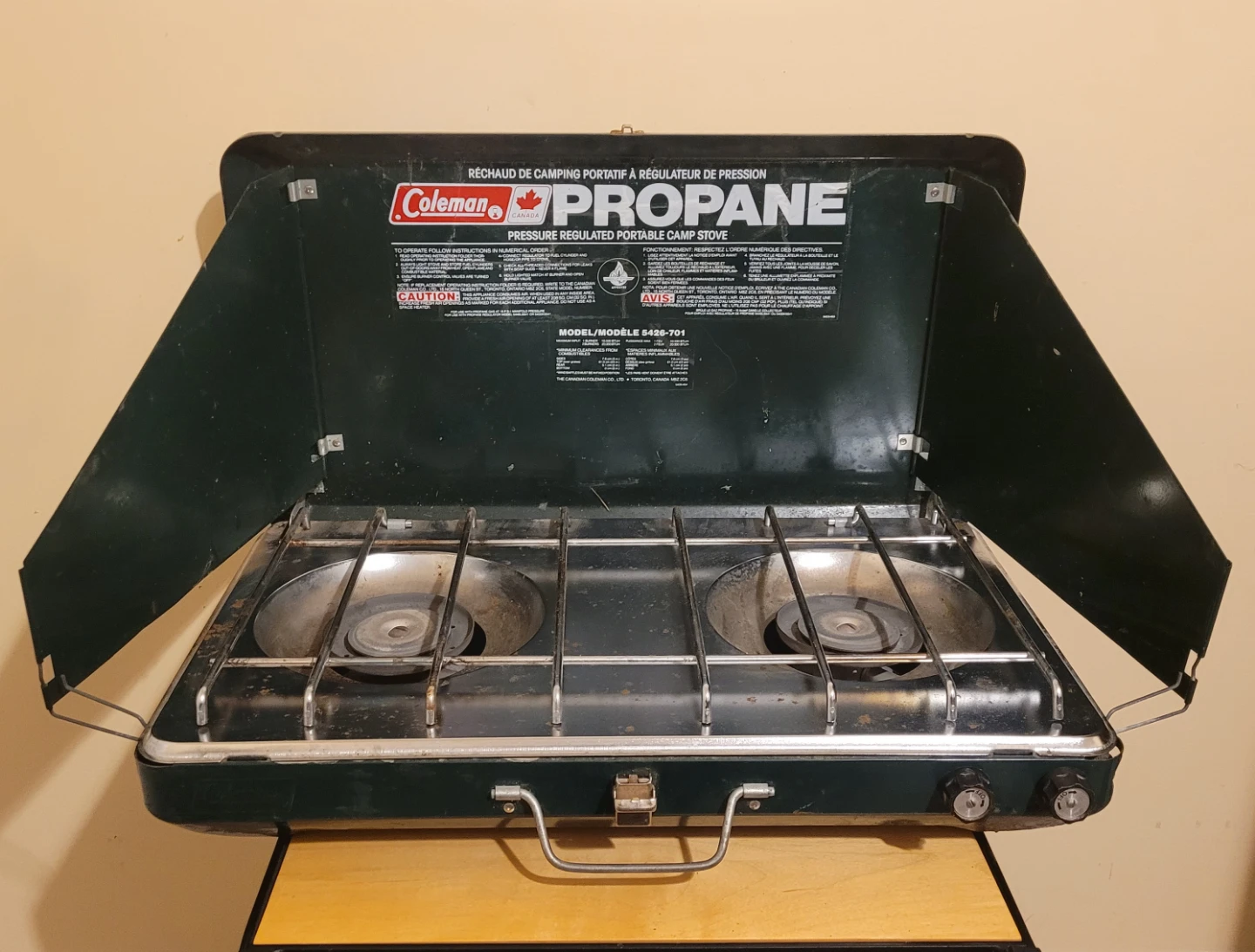 Coleman 2 Burner Camping Stove