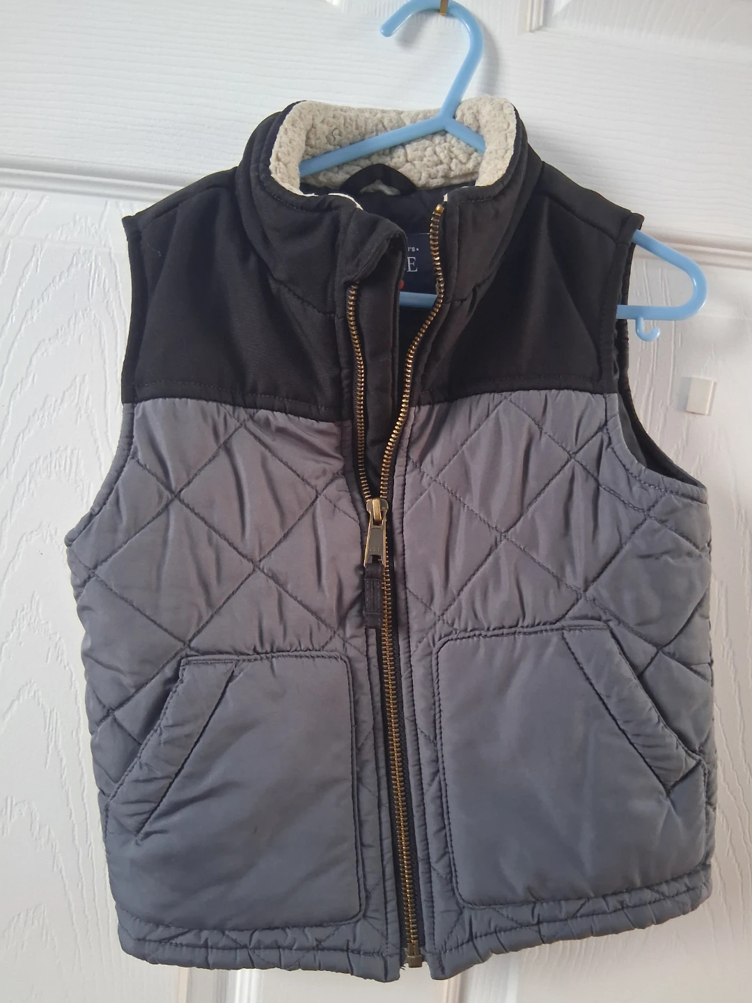 The Children's Place Quilted Vest Size 3T