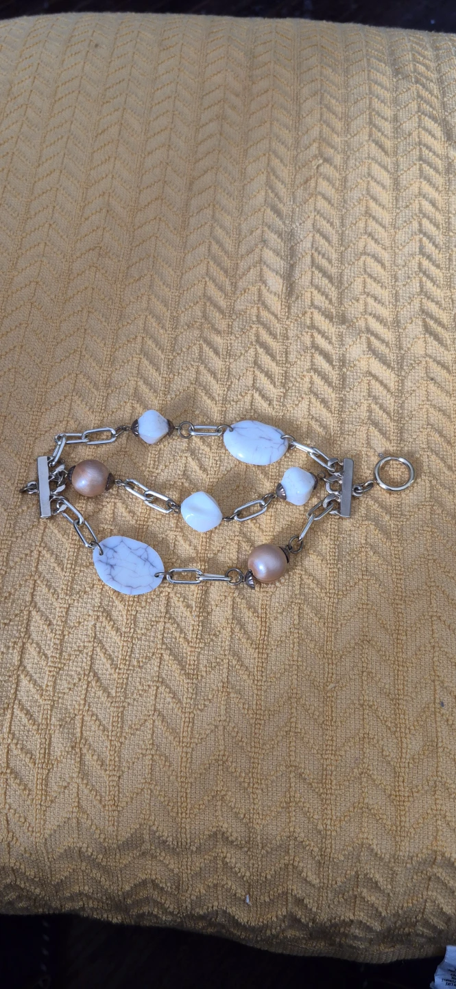Beaded Bracelet - White & Pearl