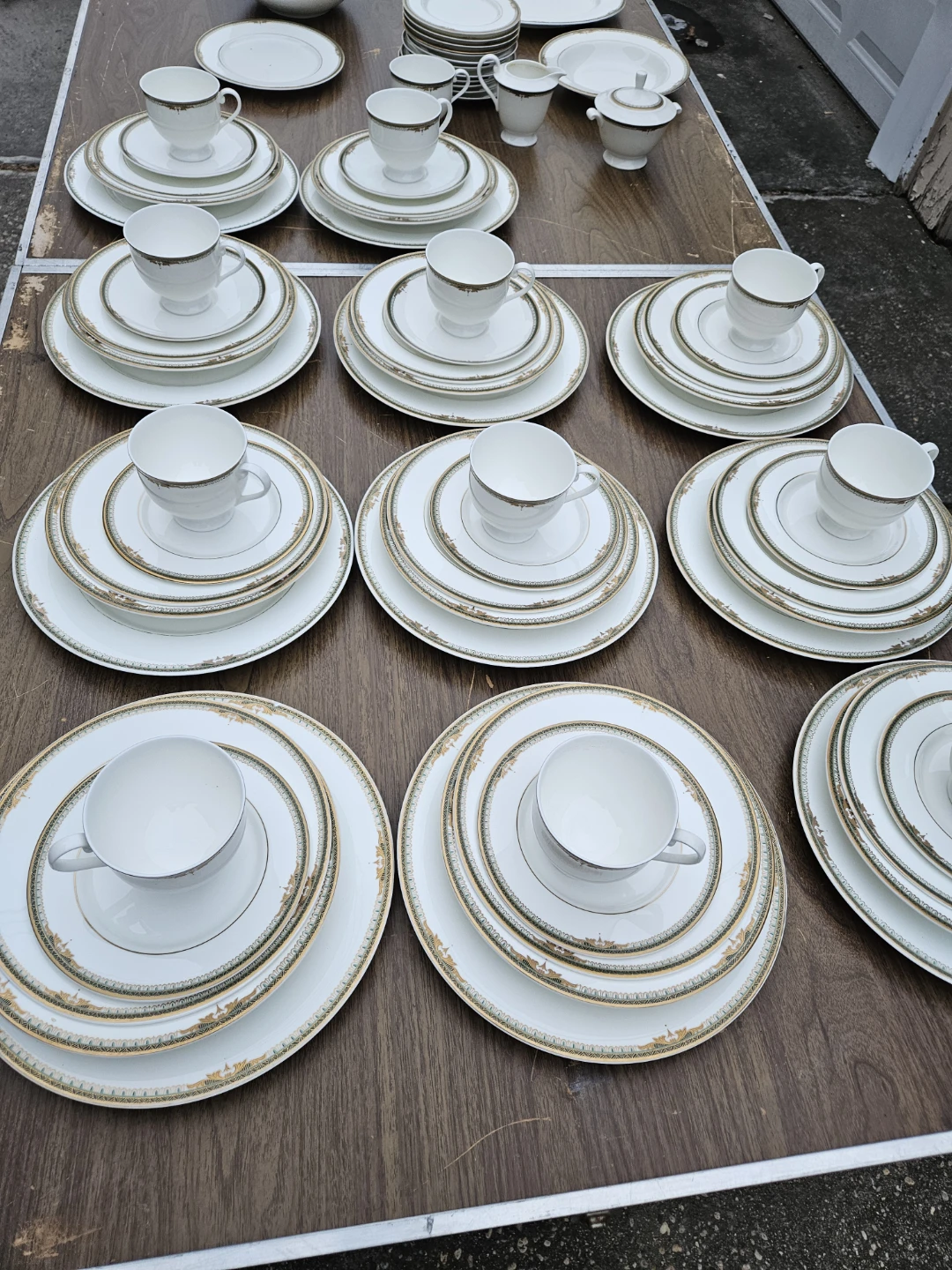 75 piece mikasa Bone china set
