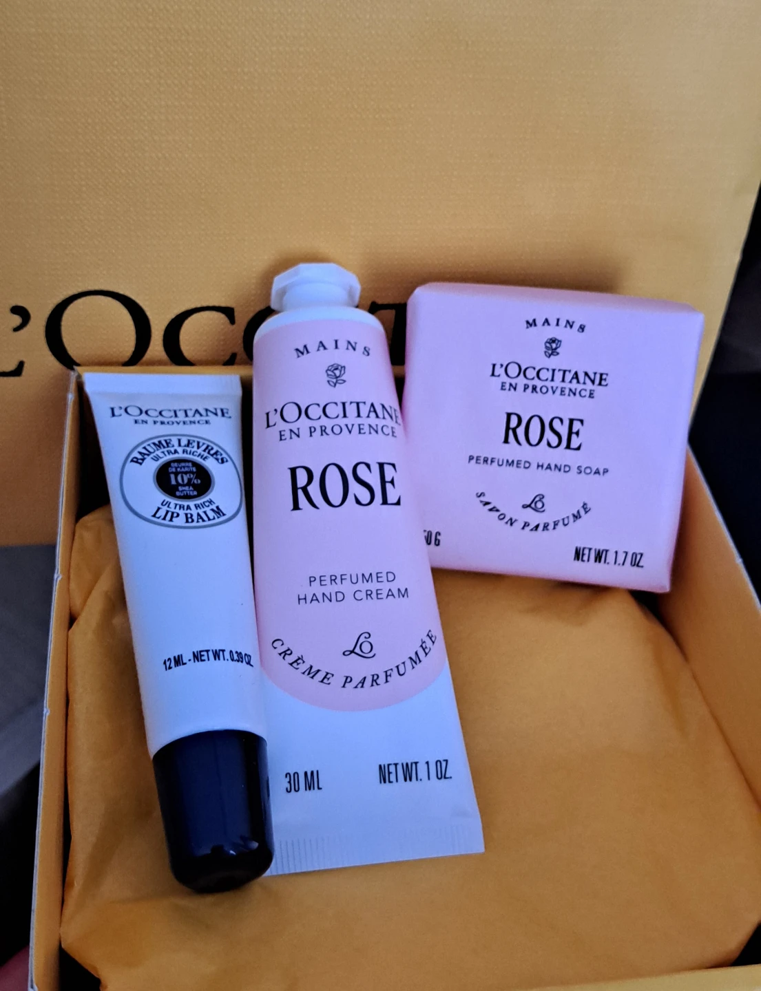 L'Occitane Rose  Care Set