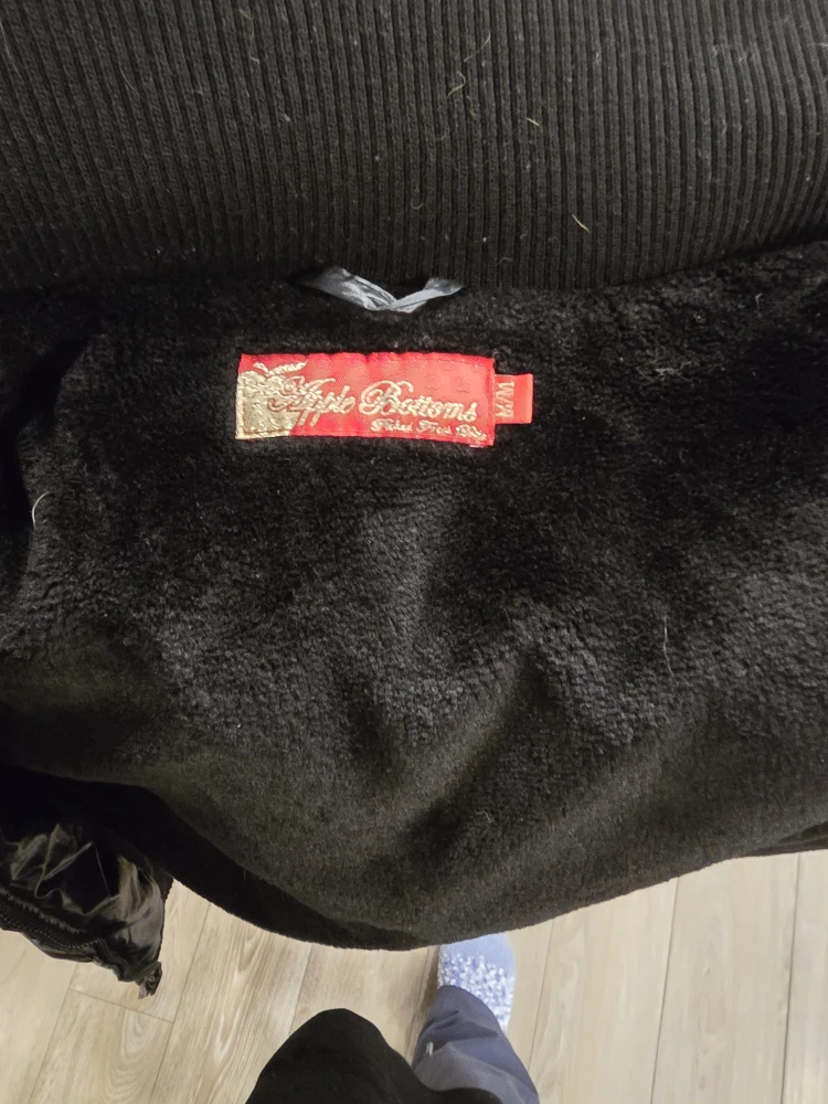 Apple Bottoms Black Puffer Jacket - photo 3
