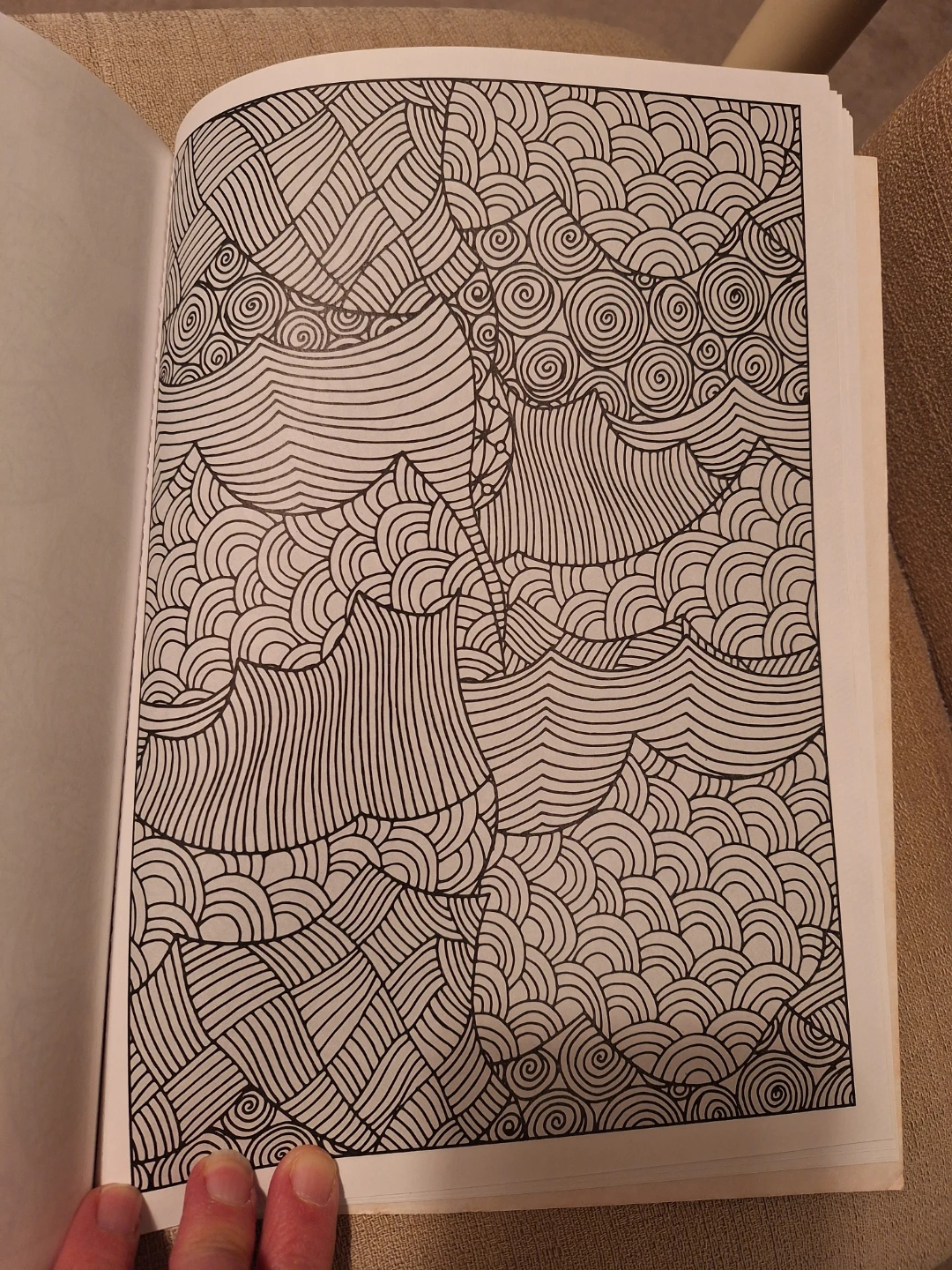 Bendon Everyone Loves Coloring Patterns Book - photo 4