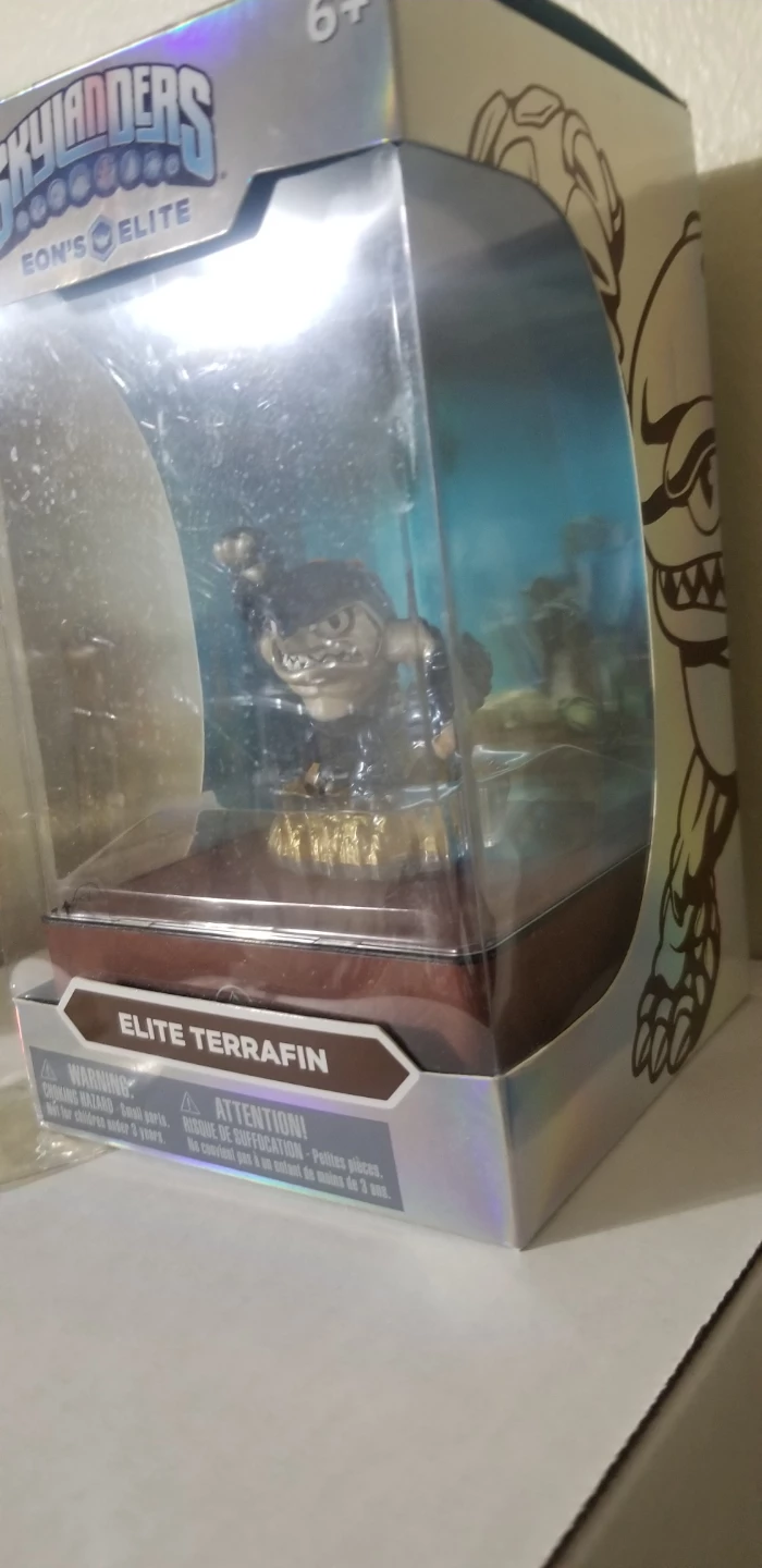 Skylanders Eon's Elite Elite Terrafin Action Figure - photo 3