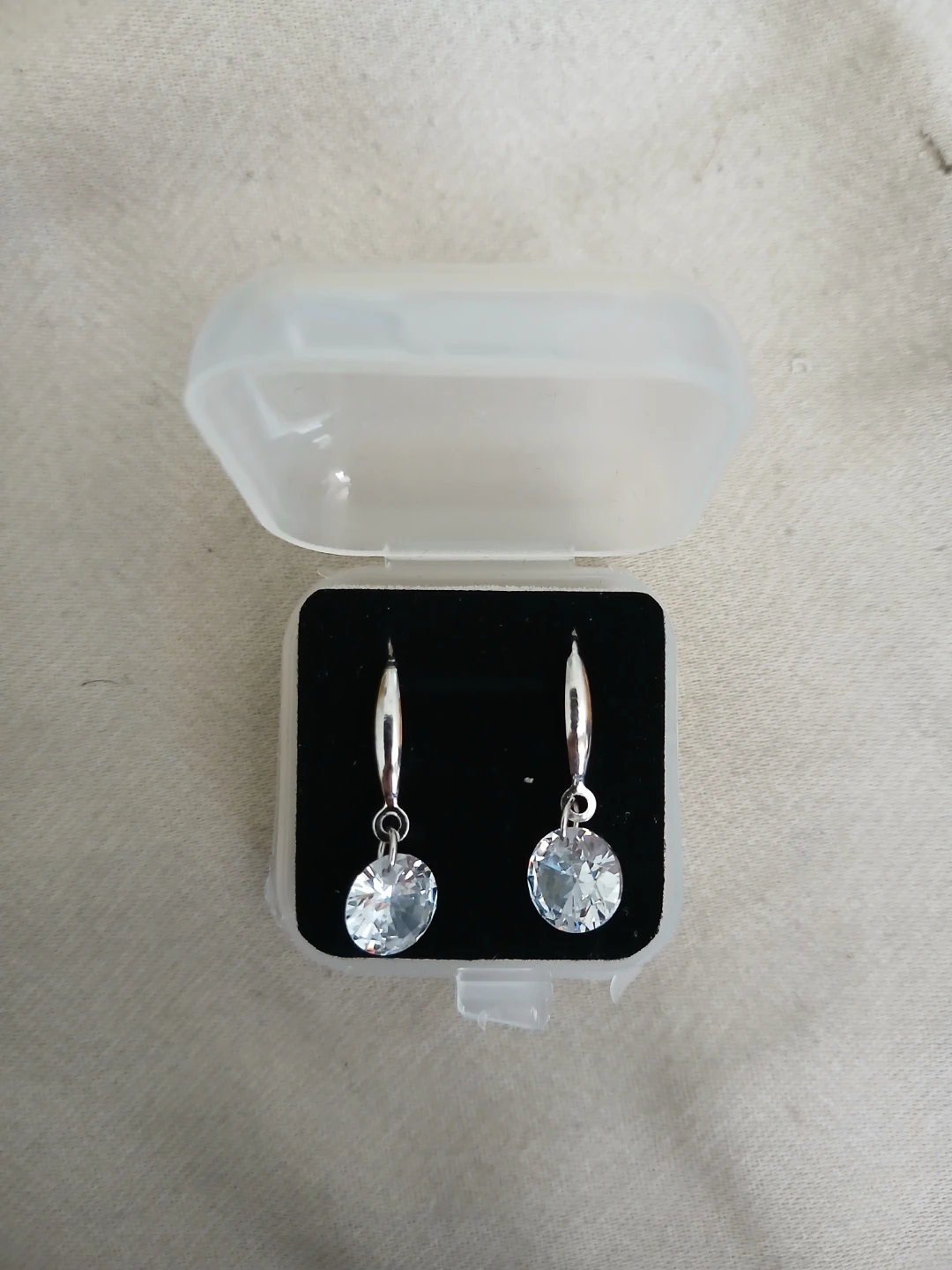 925 Silver And Moissanite Earrings