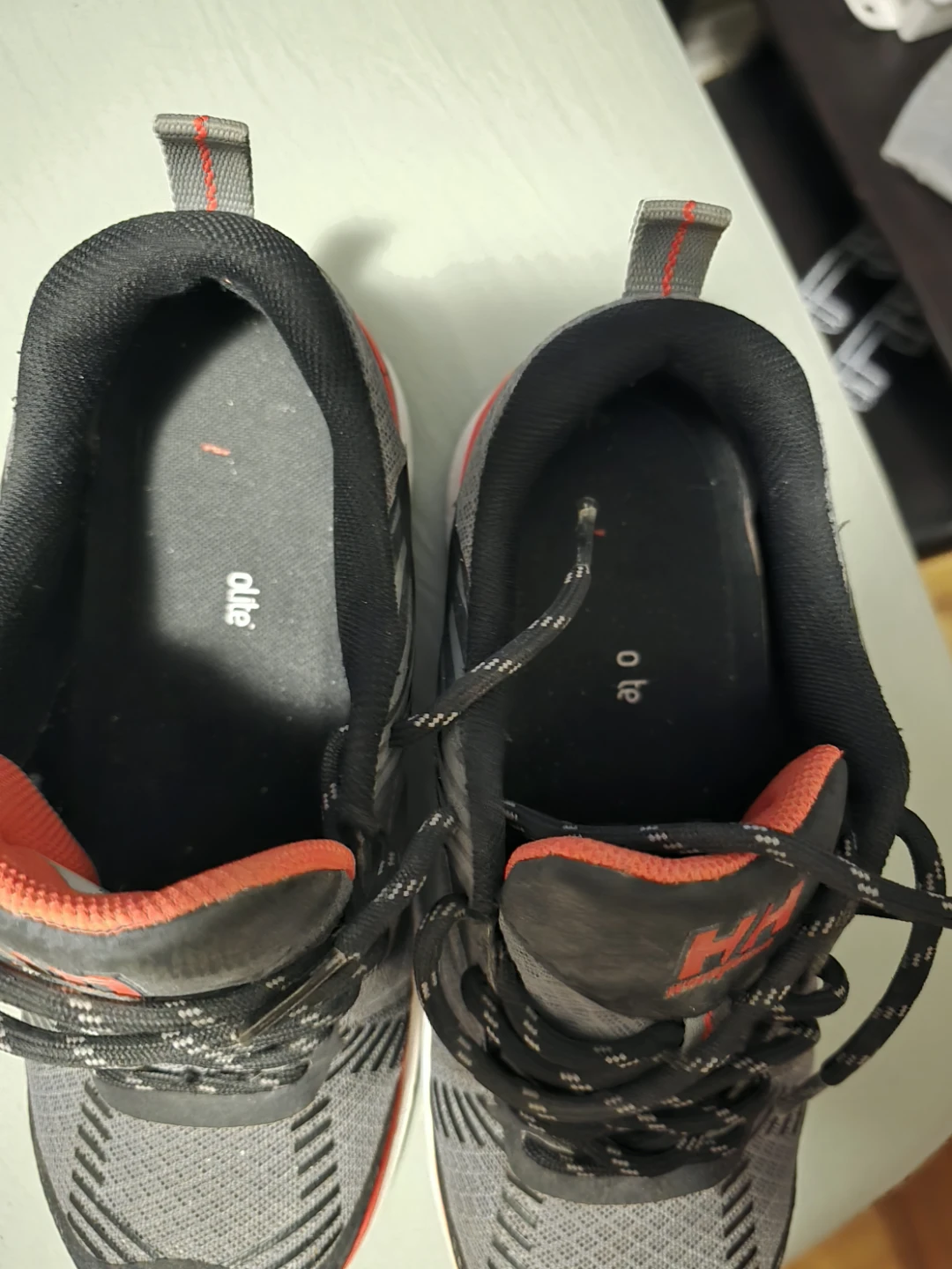 Helly Hansen Workwear Shoes - Size 8 - photo 3