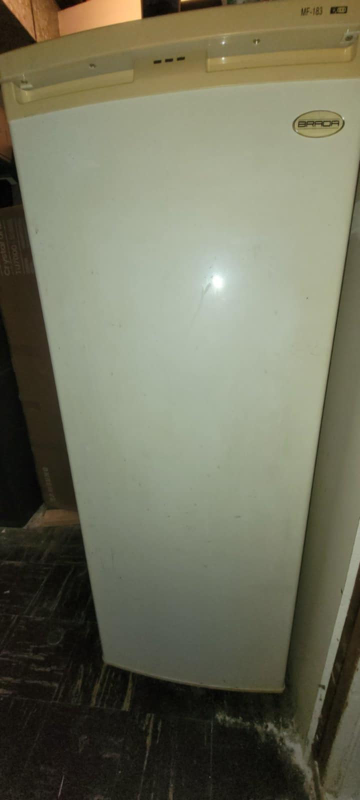 BRADA MF-183 Upright Freezer - photo 2