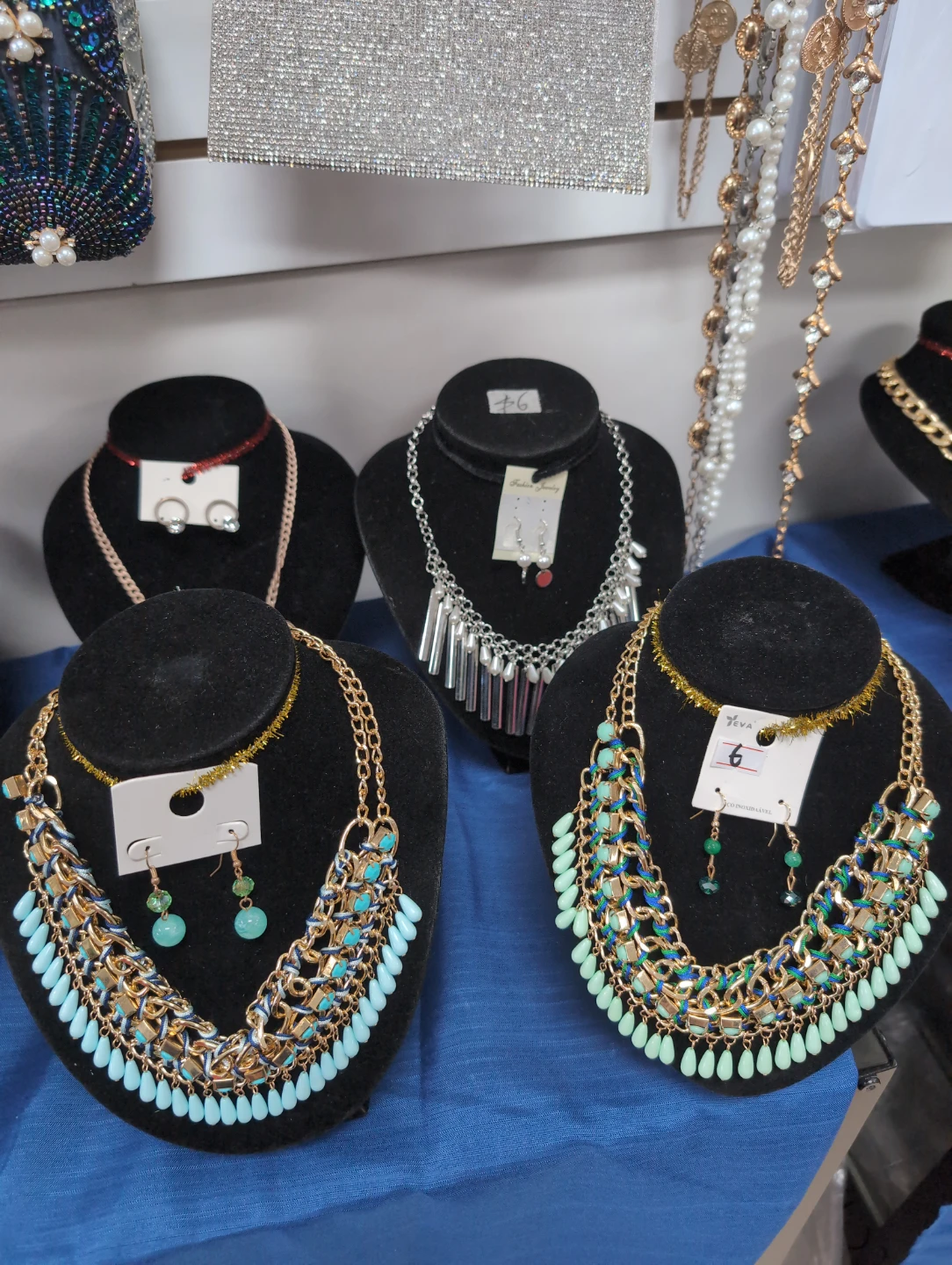 Necklace with earring set $6,$8 - photo 3