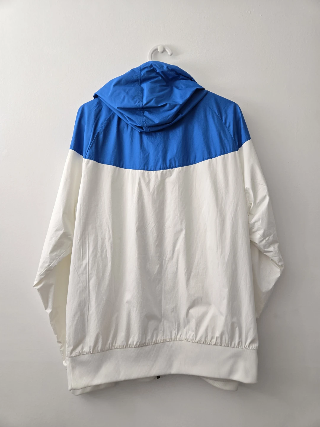 Nike Sportswear Windrunner Jacket - Blue & White, Size L - photo 2
