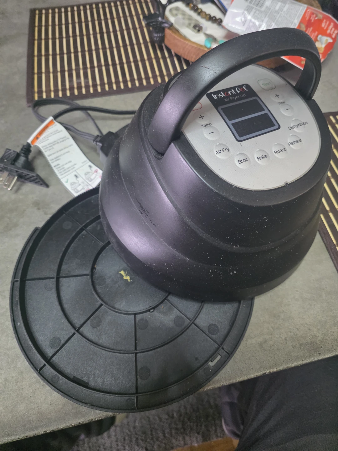 Instant Pot Air Fryer Lid 6 Quart - photo 3