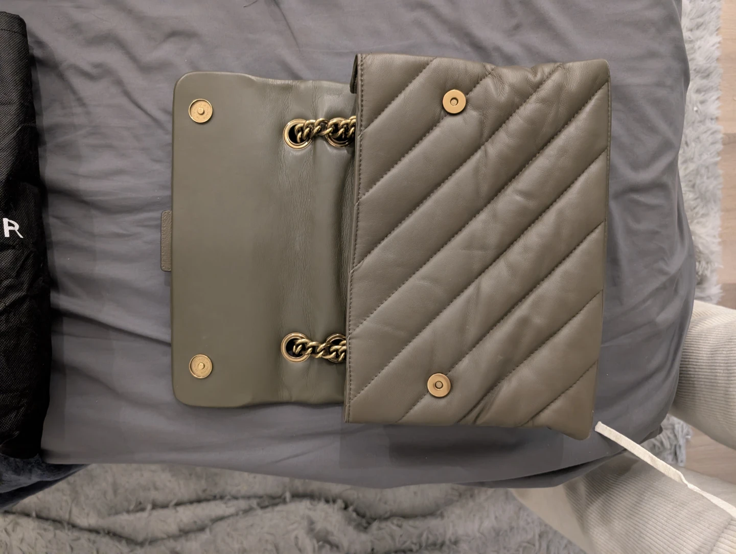 Kurt Geiger London Quilted Leather Shoulder Bag - photo 4
