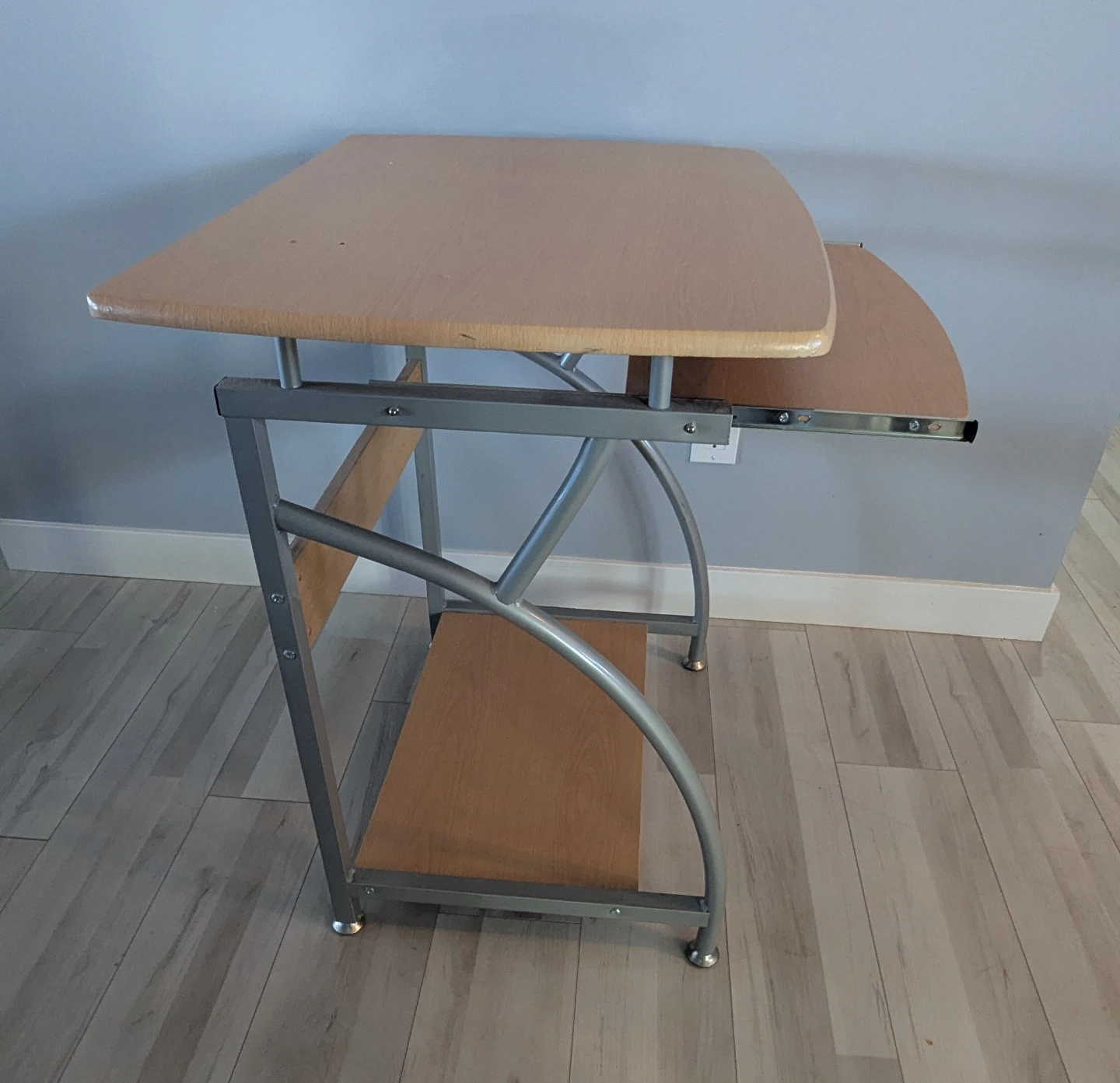 Computer Desk with Pull-Out Keyboard Tray - photo 2