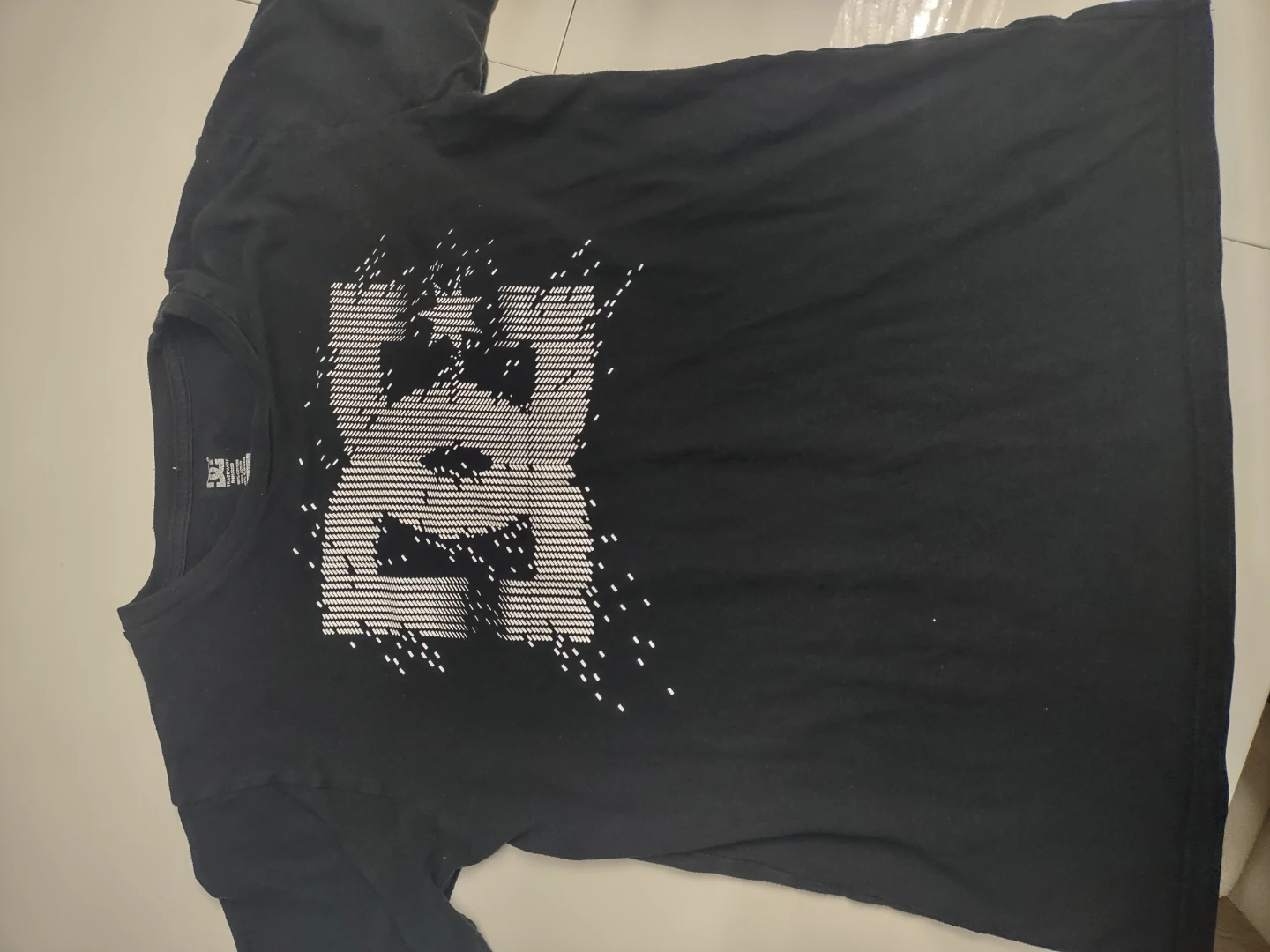 Black t-shirt