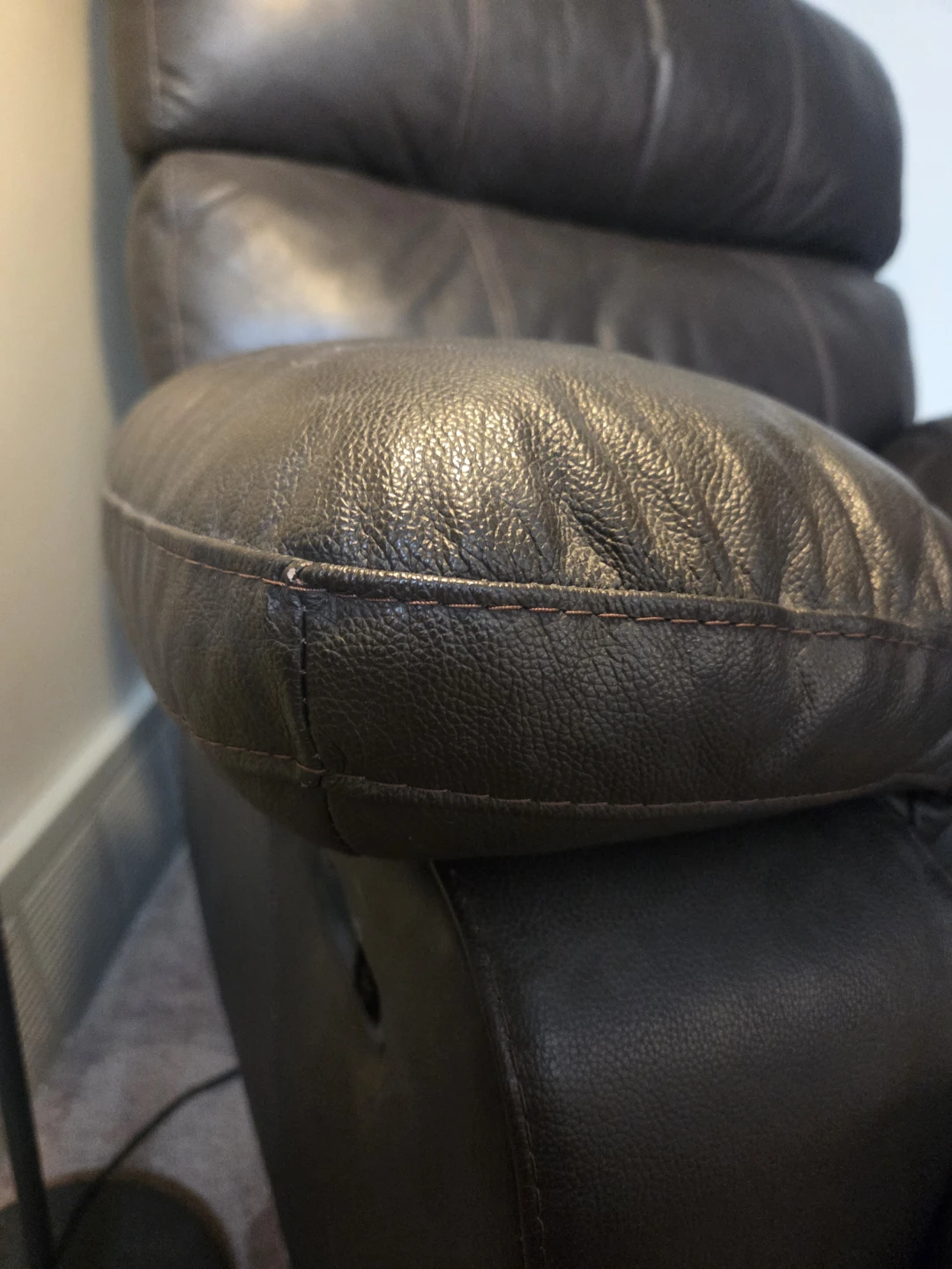 Brown Leather Recliner Chair - photo 3