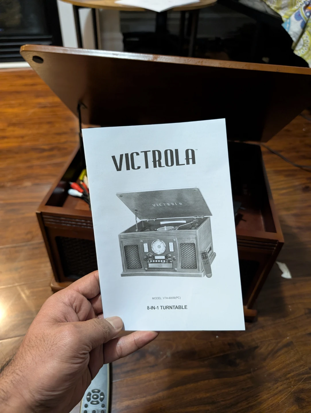 Victrola VTA-600BPC 8-in-1 Turntable Music box - photo 3