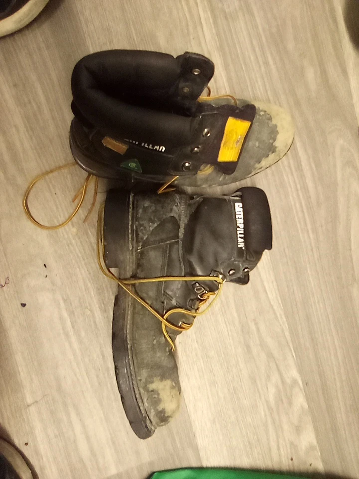 🥕 Caterpillar Work Boots - photo 3