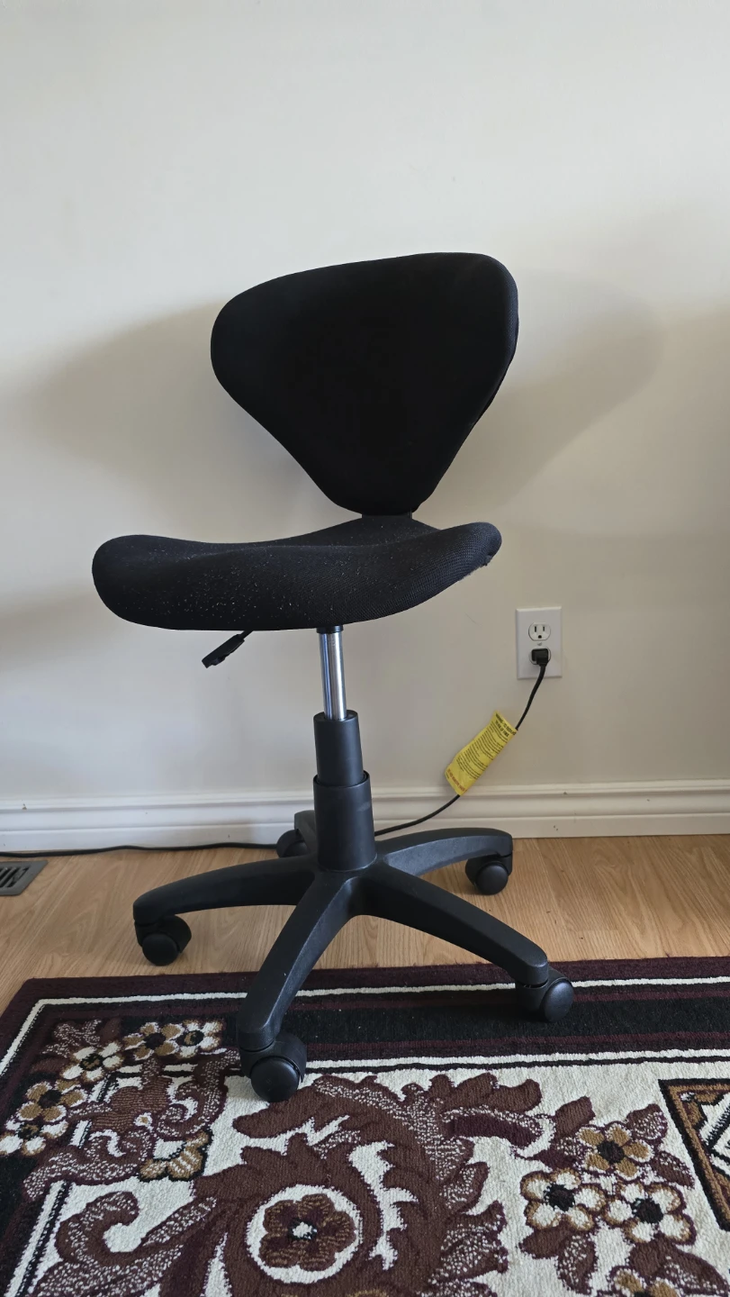 Black Office Chair - photo 3
