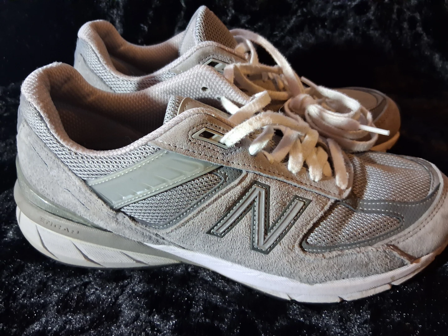 New Balance 990V5 Running Shoes