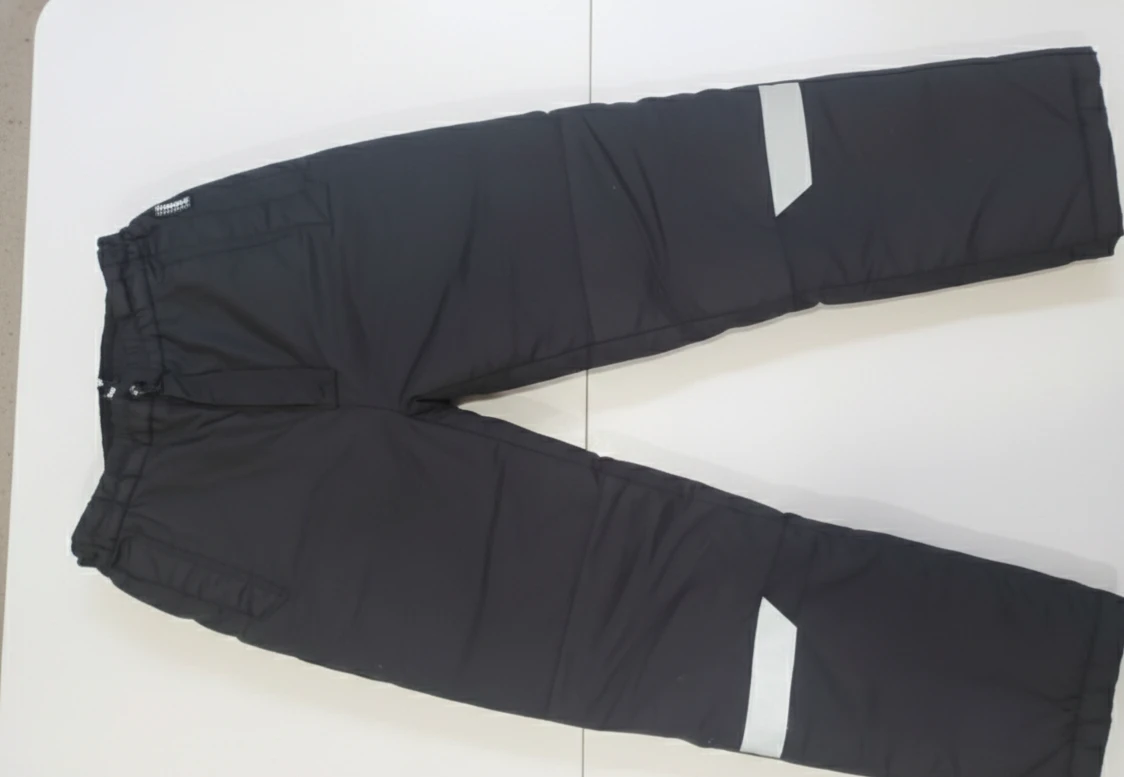 Black Thinsulate  kids Snow Pants  Size 10-14