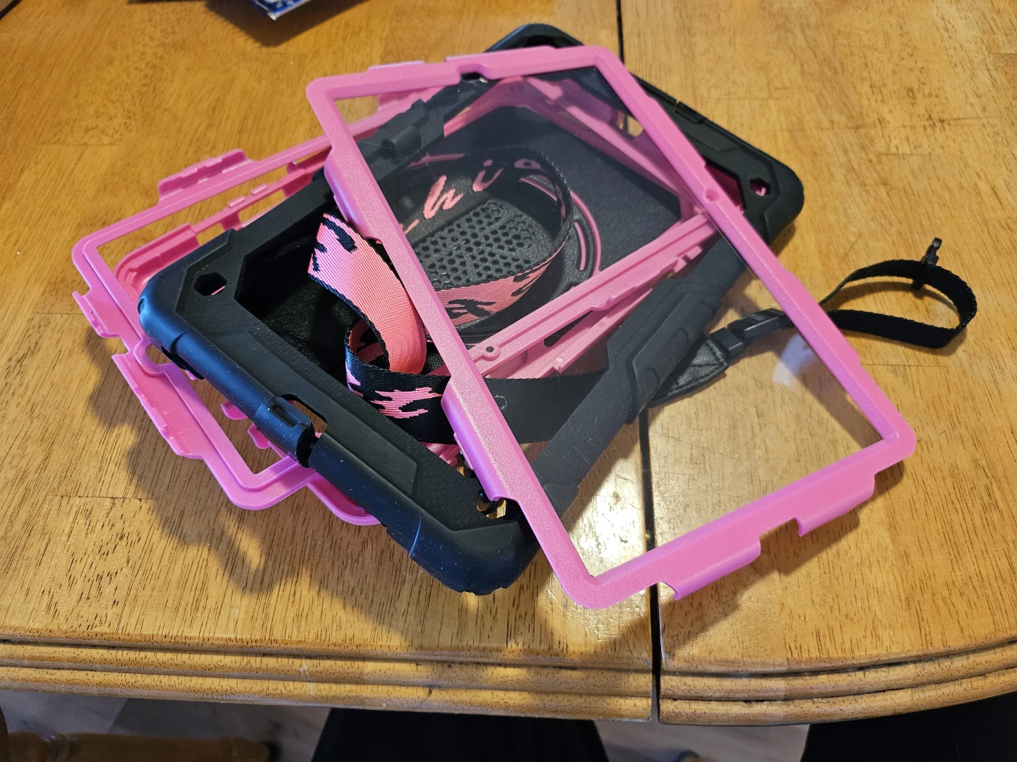 Seymac Stock Galaxy Tab S6 Lite Case - Pink