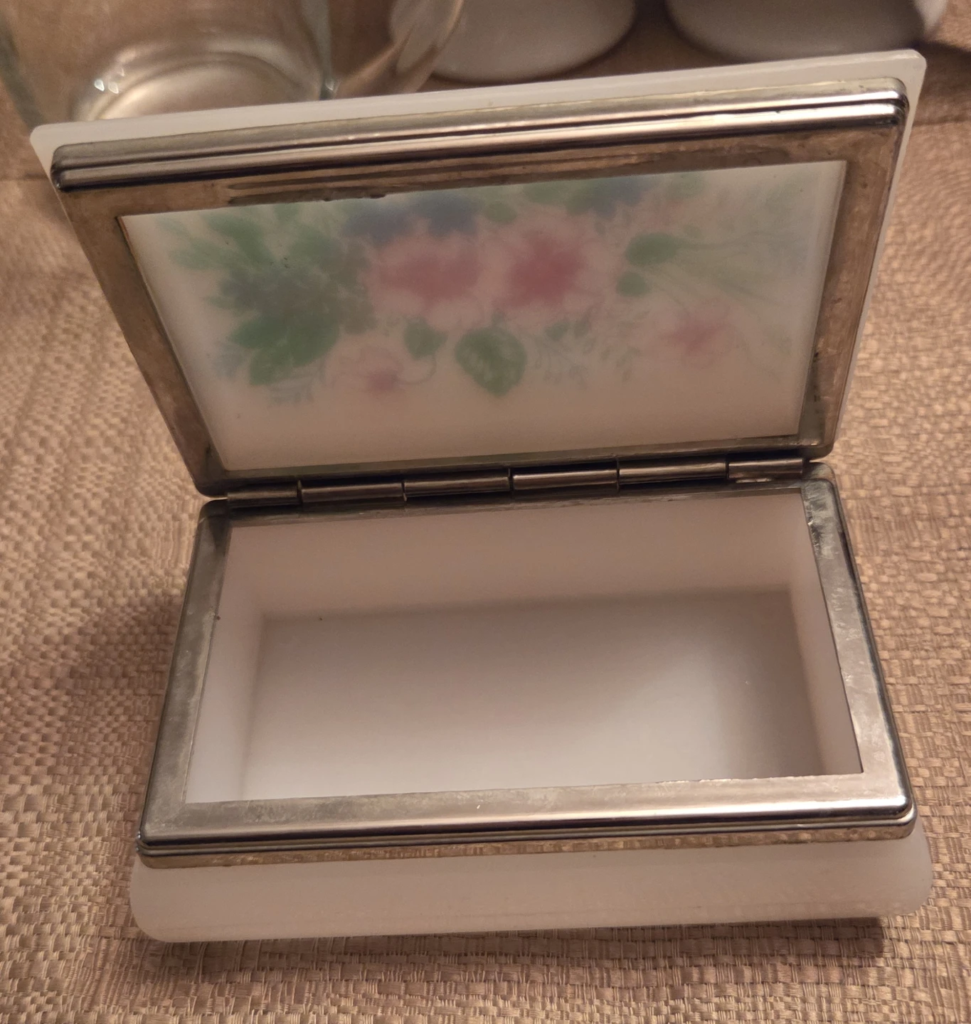 1970's Floral Trinket Box - photo 2