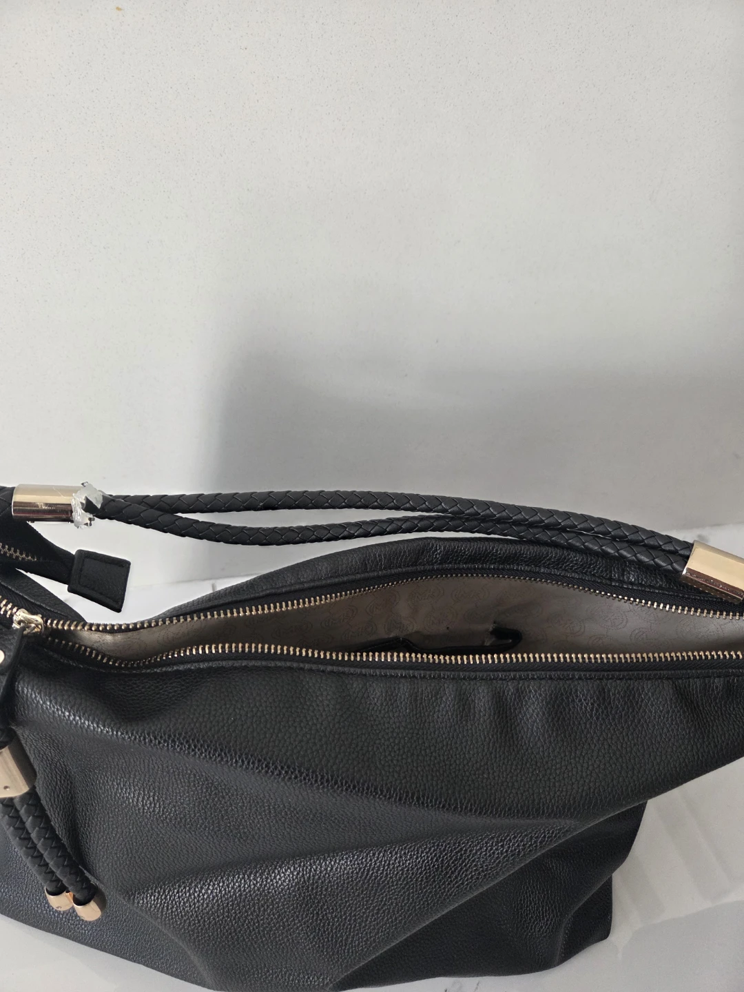 Michael Kors Black Leather Shoulder Bag - photo 3