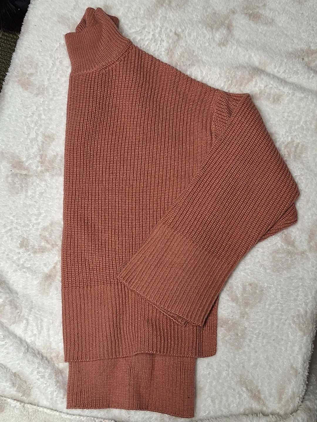 Pink-mauve knit sweater - photo 2