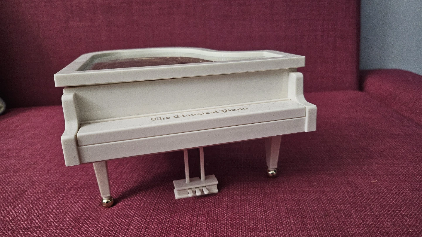 Classical Piano Music Box - photo 2