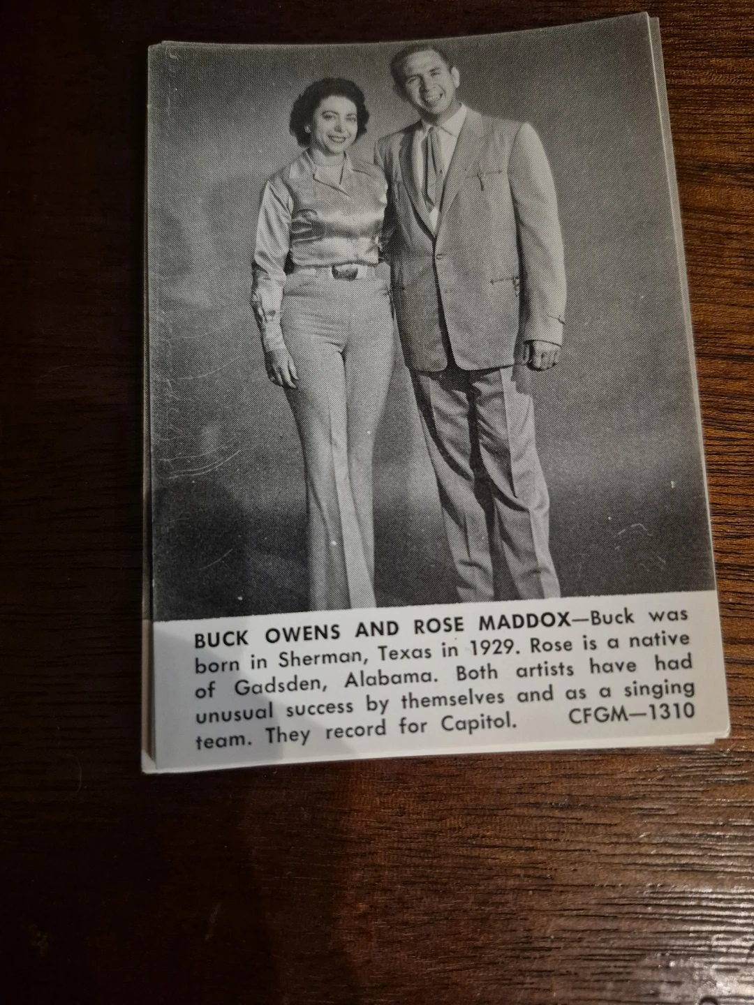 Buck Owens and Rose Maddox Record Label Photo