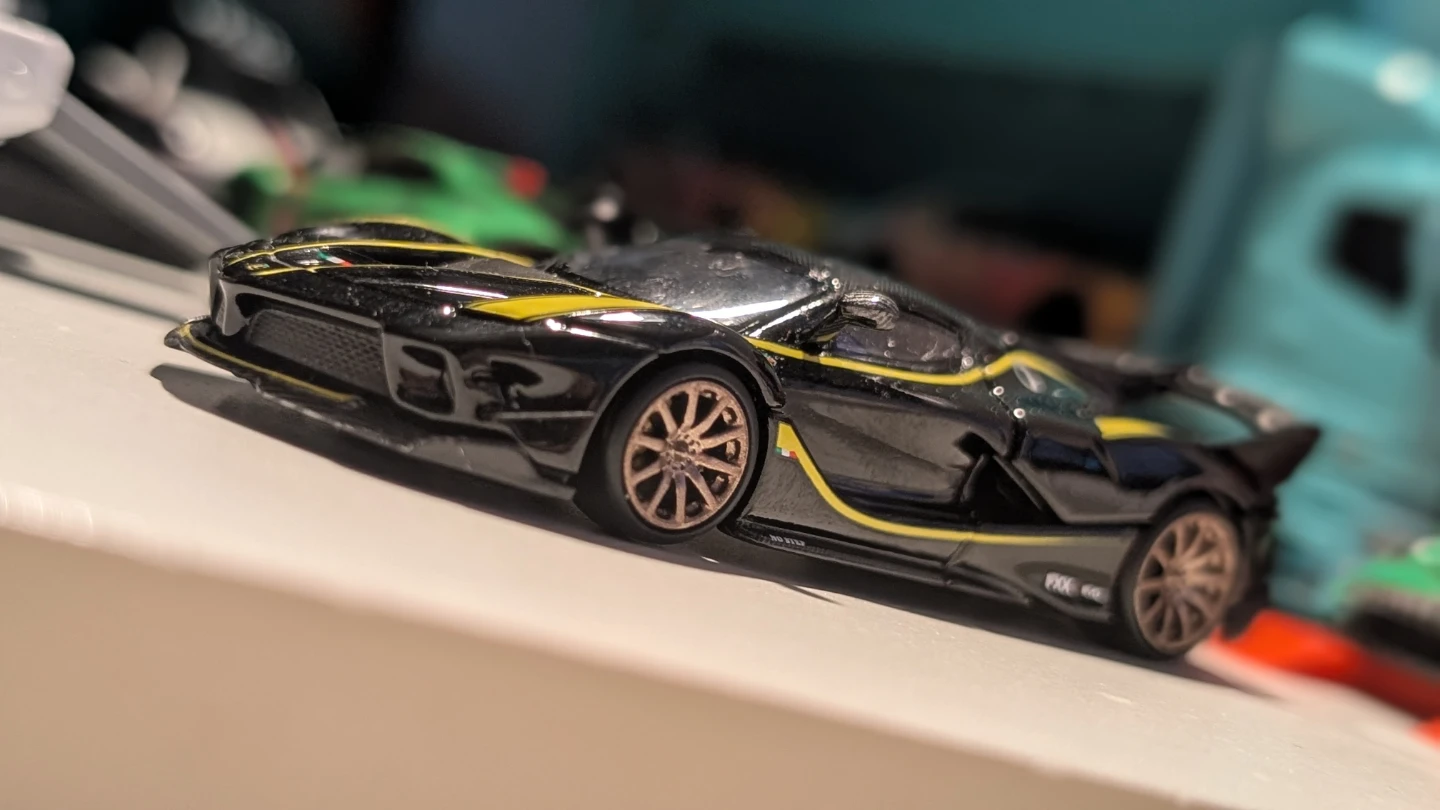 Ferrari FXX-K EVO - LITTLETOYS