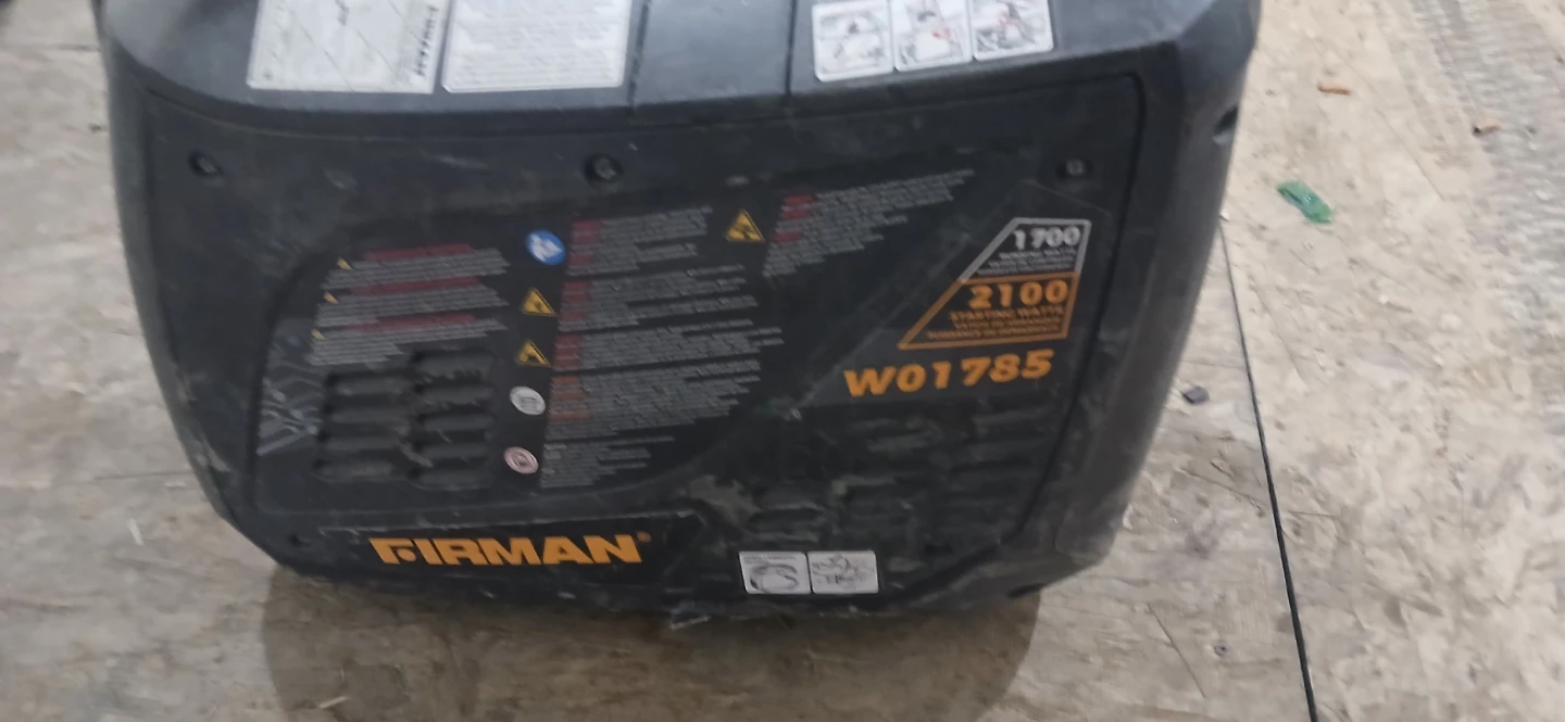 Firman W01785 2100 Starting Watts Portable Generator - photo 2