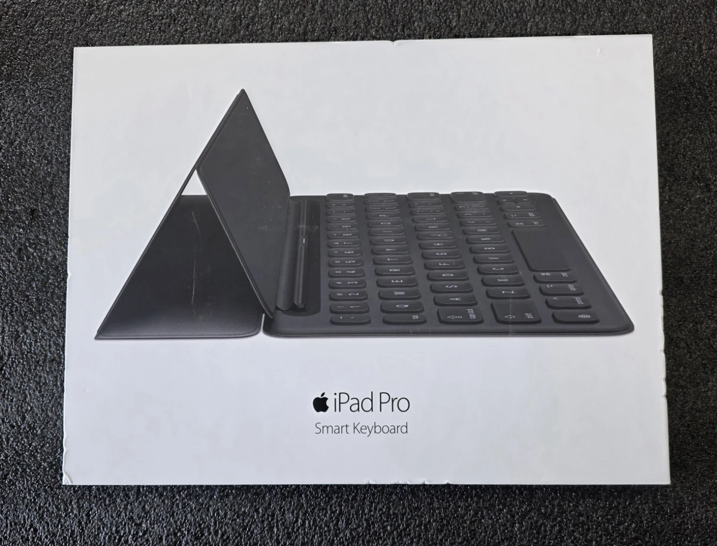 Apple iPad Pro Smart Keyboard for 9.7-inch *BRAND NEW*