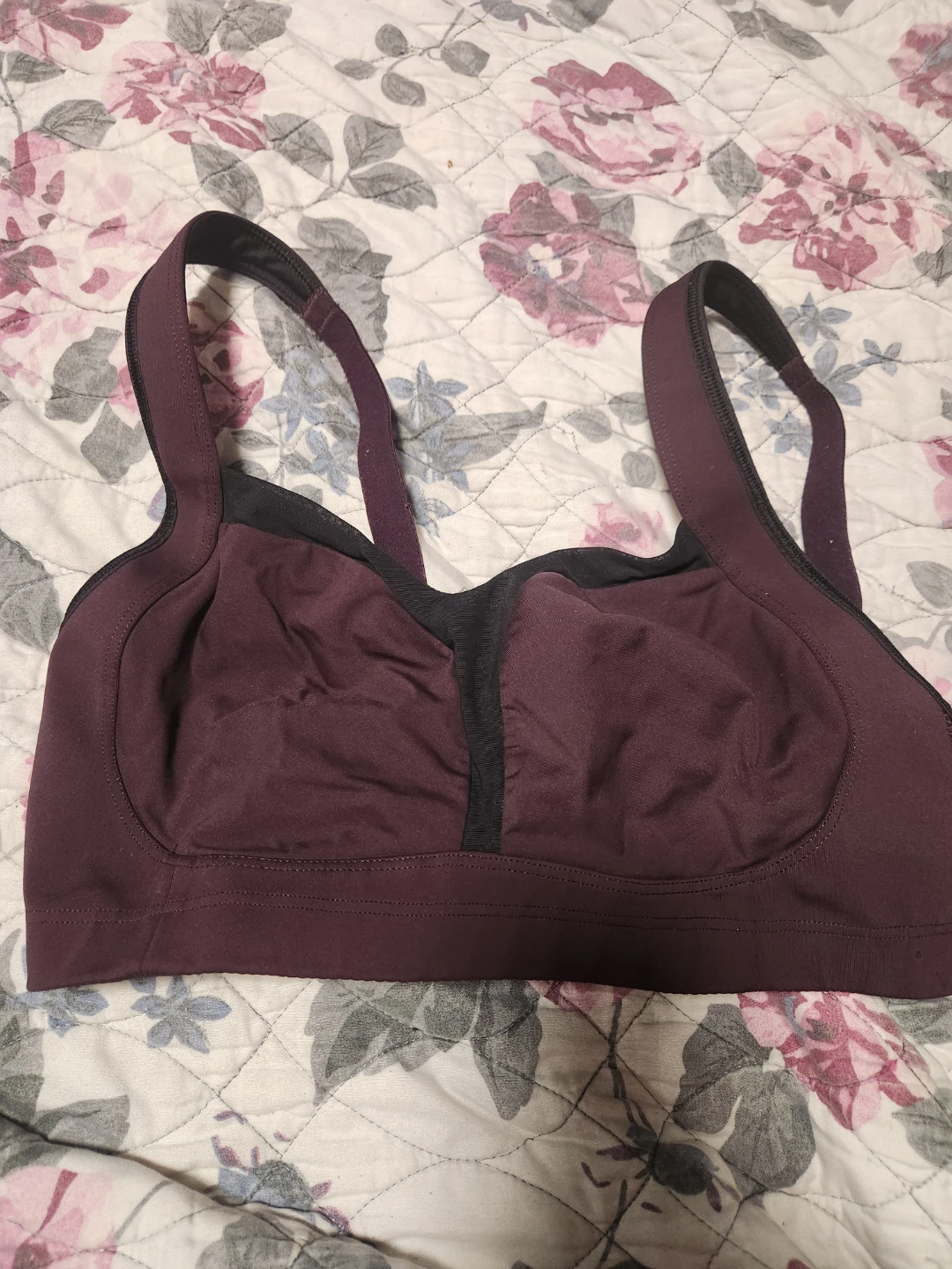 Lululemon Athletica Sports Bra - Size D36