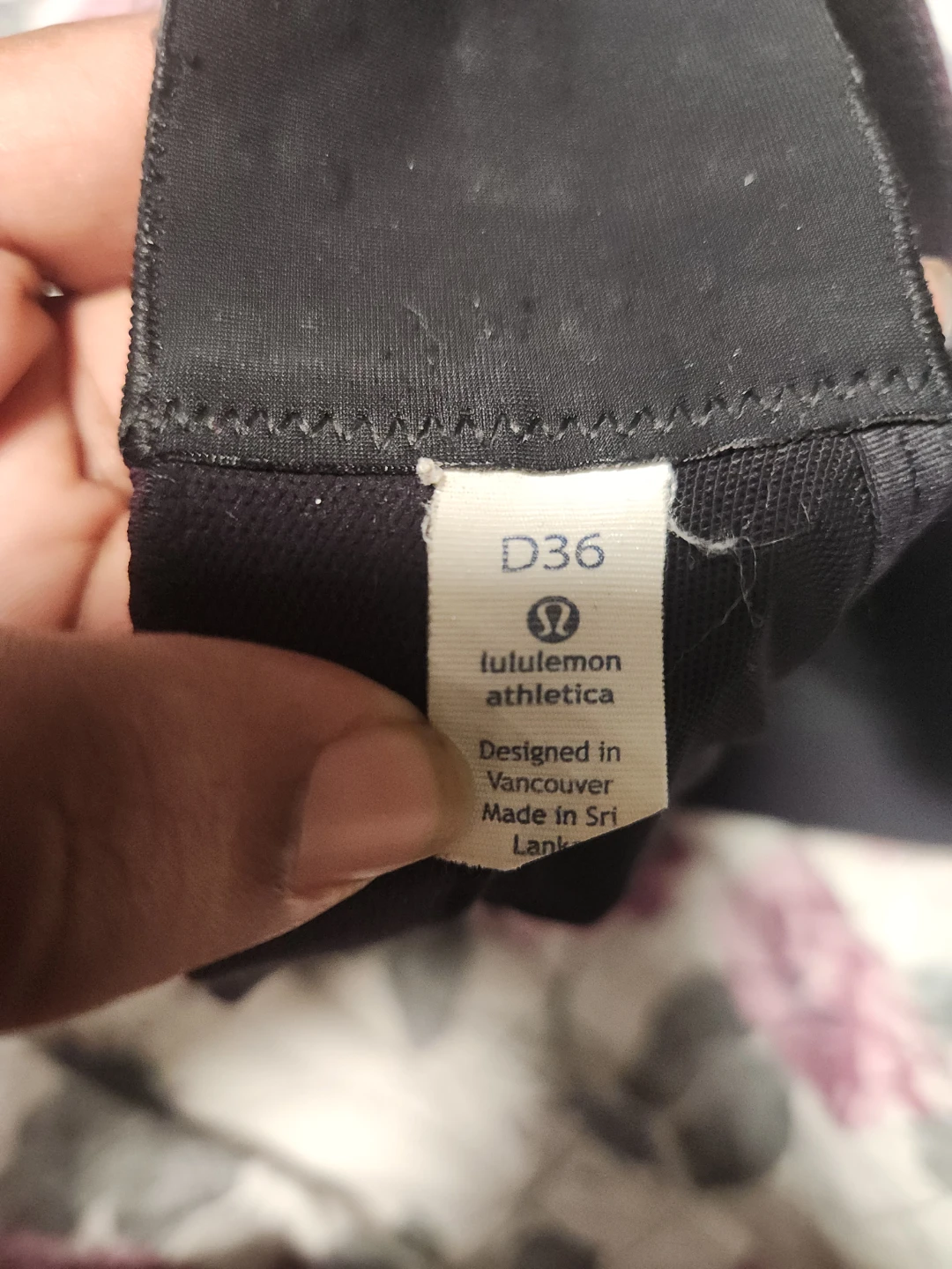 Lululemon Athletica Sports Bra - Size D36 - photo 2