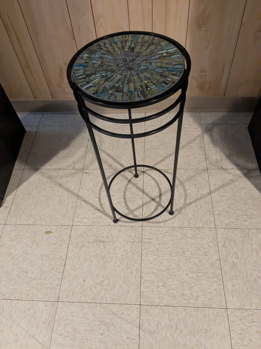 Decorative Metal Accent / Plant Stand – Mosaic Glass Top
