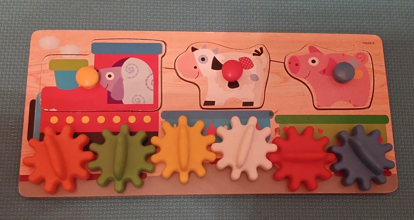 Wooden Train and Farm Animals Gear Puzzle