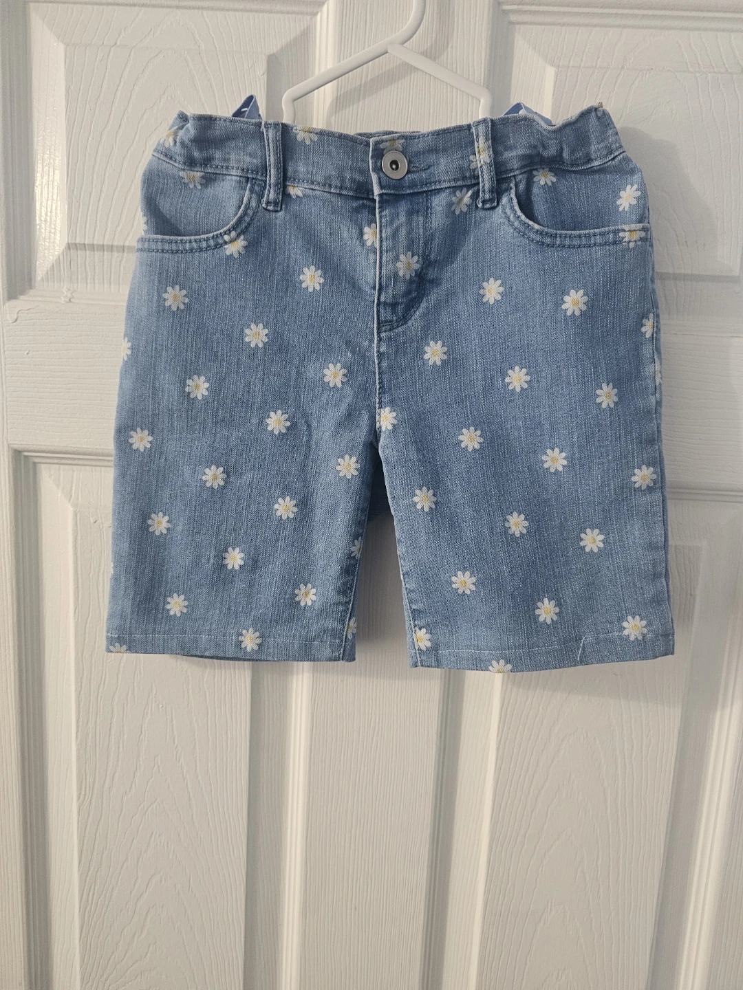 Girls Daisy Print Denim Shorts