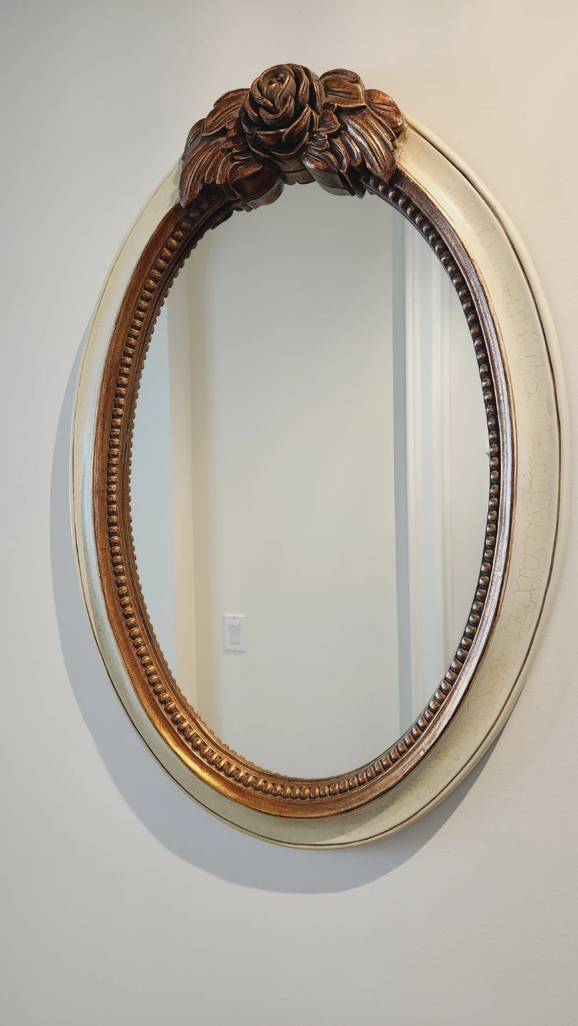 Oval Decorative Wall Mirror