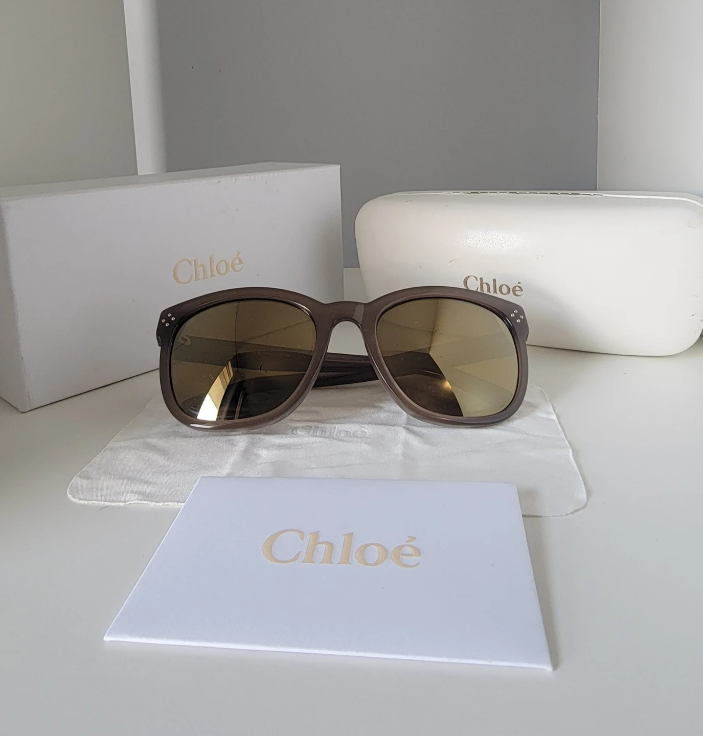 Authenic Chloé CE692s Sunglasses with Case