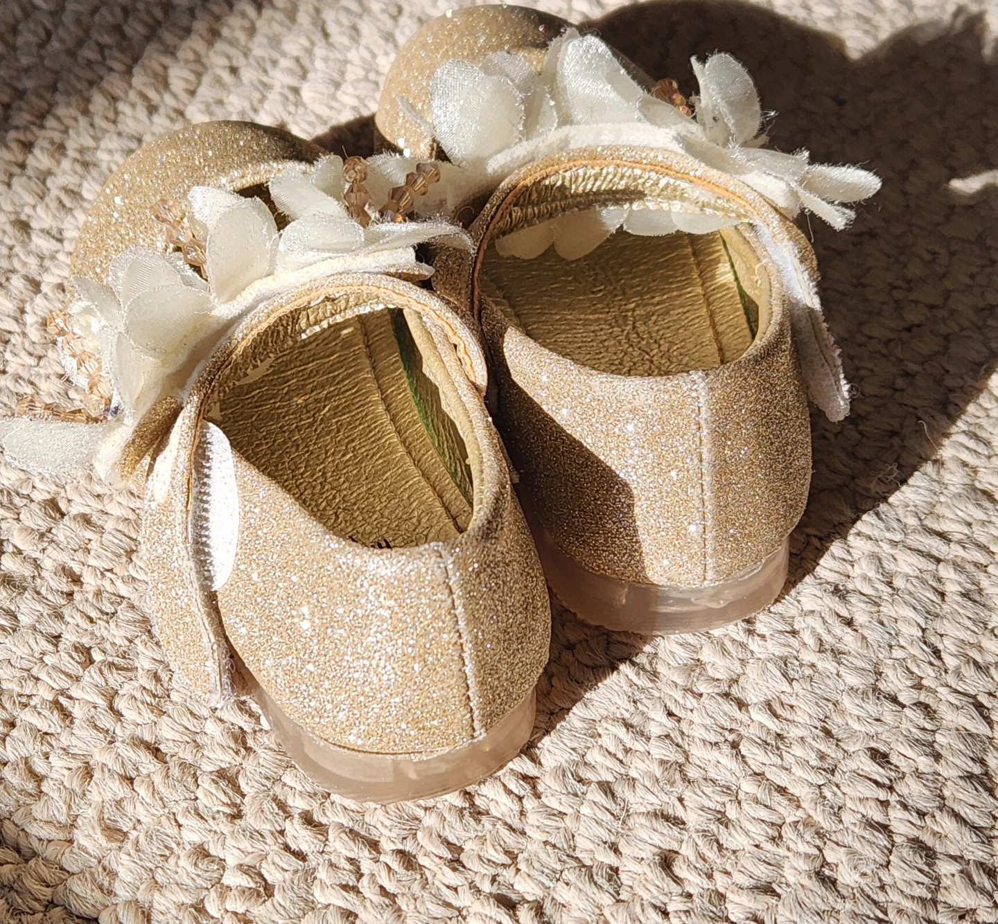 Gold Glitter toddler Shoes with Flowers - photo 4