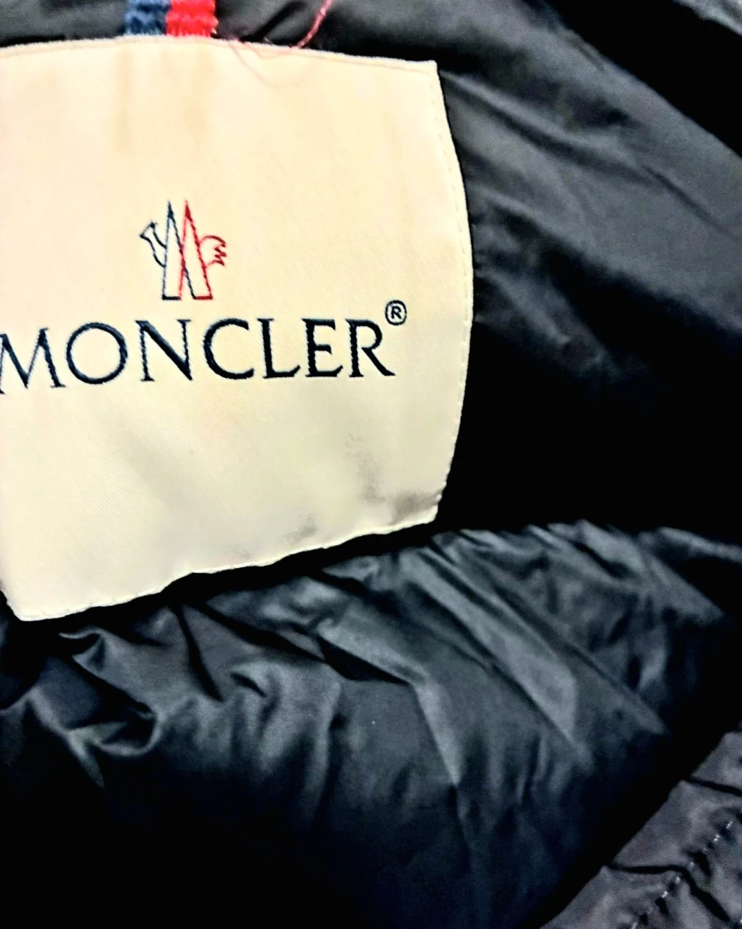 Moncler Lans Giubbotto Black Puffer Jacket - photo 3