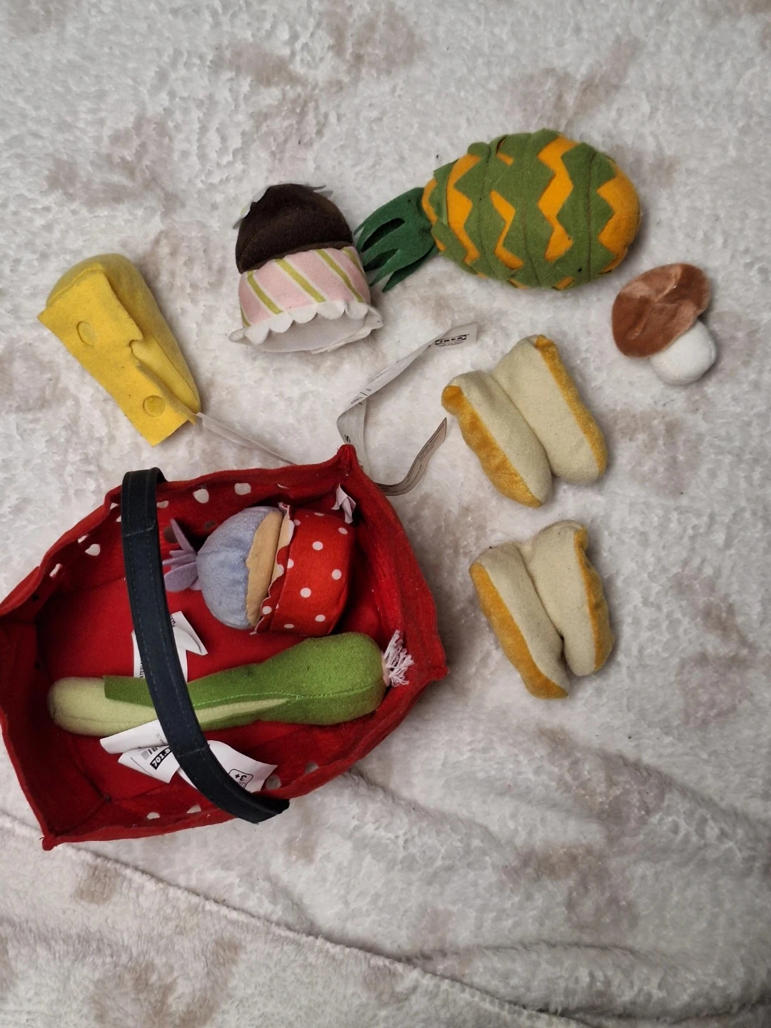 Kids (or pets) play food toys set - photo 2
