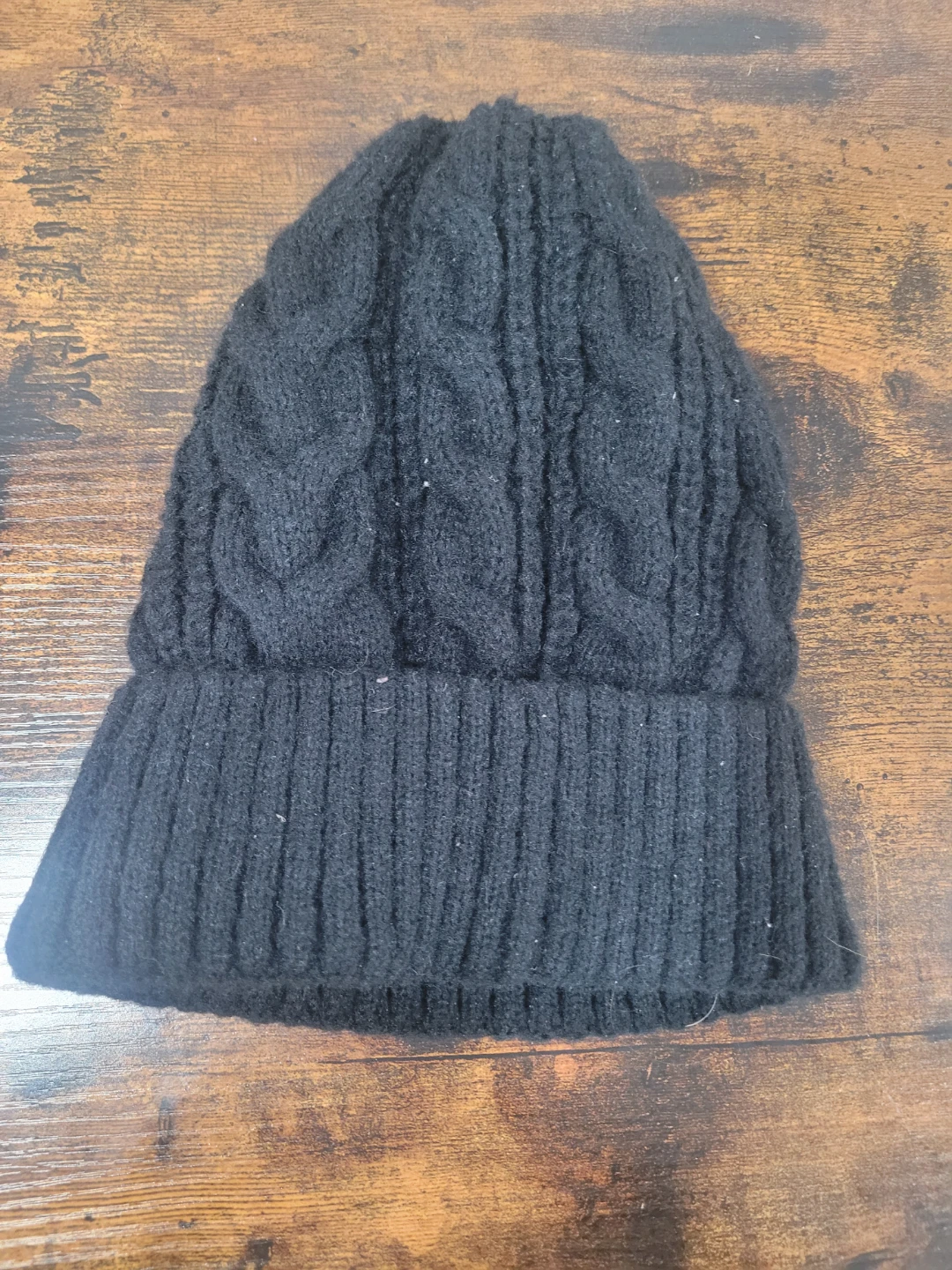 Black Knit Beanie Hat  🧡