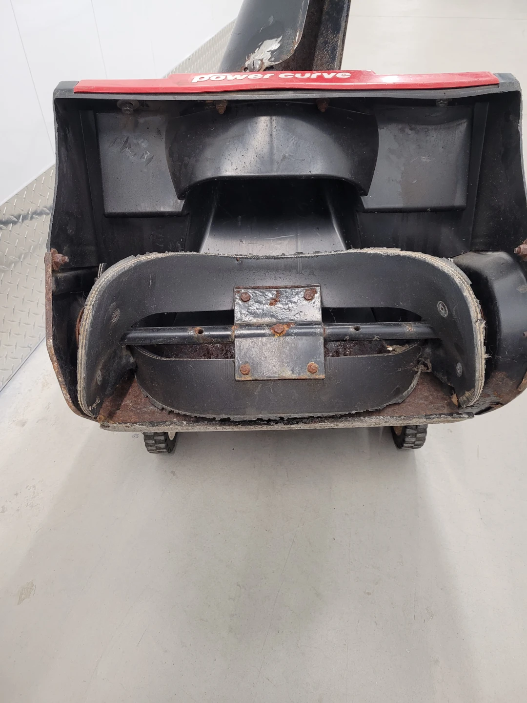 Toro CCR 2500 E GTS Snow Blower - photo 5
