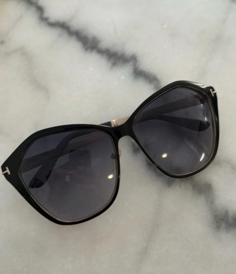 Tom Ford Sunglasses - Made in Italy
