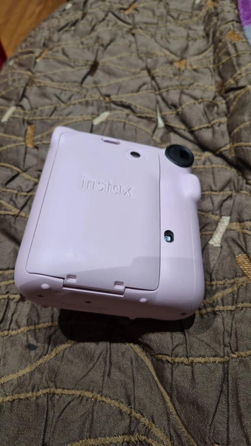 Fujifilm Instax Mini 12 Lavender Instant Camera - photo 2