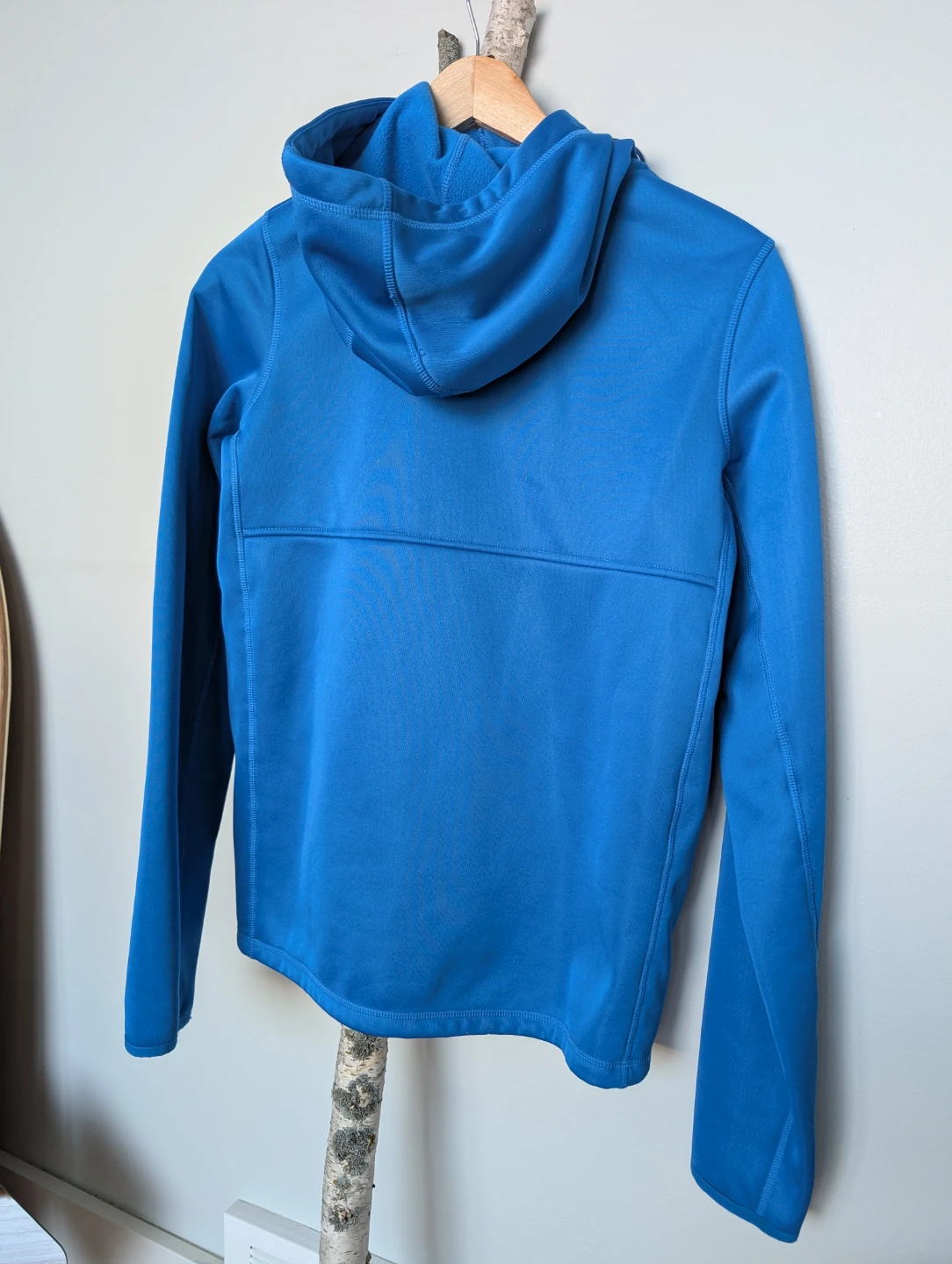 Running Room Zip-up - photo 3