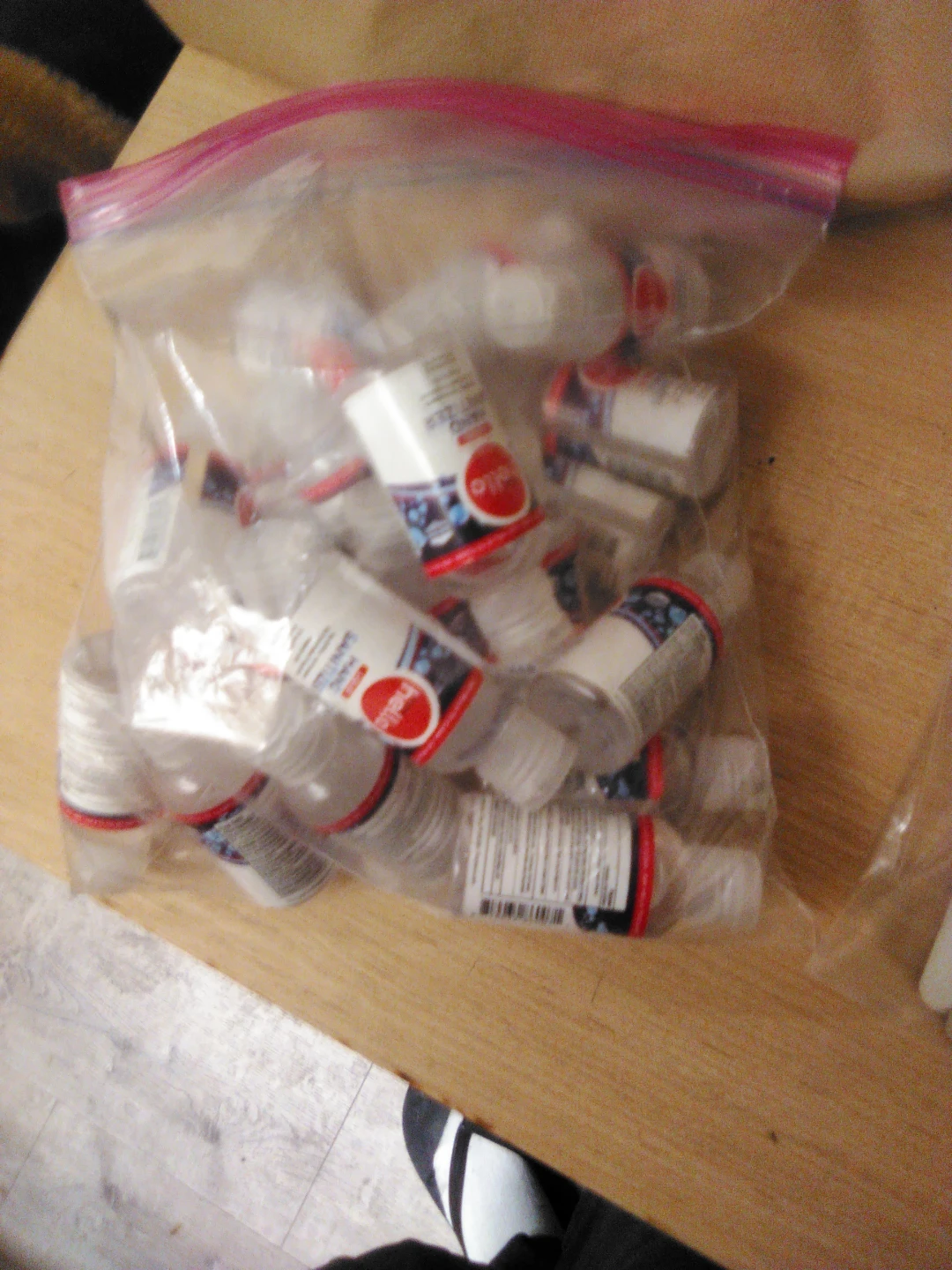 20 hand sanitizer $10