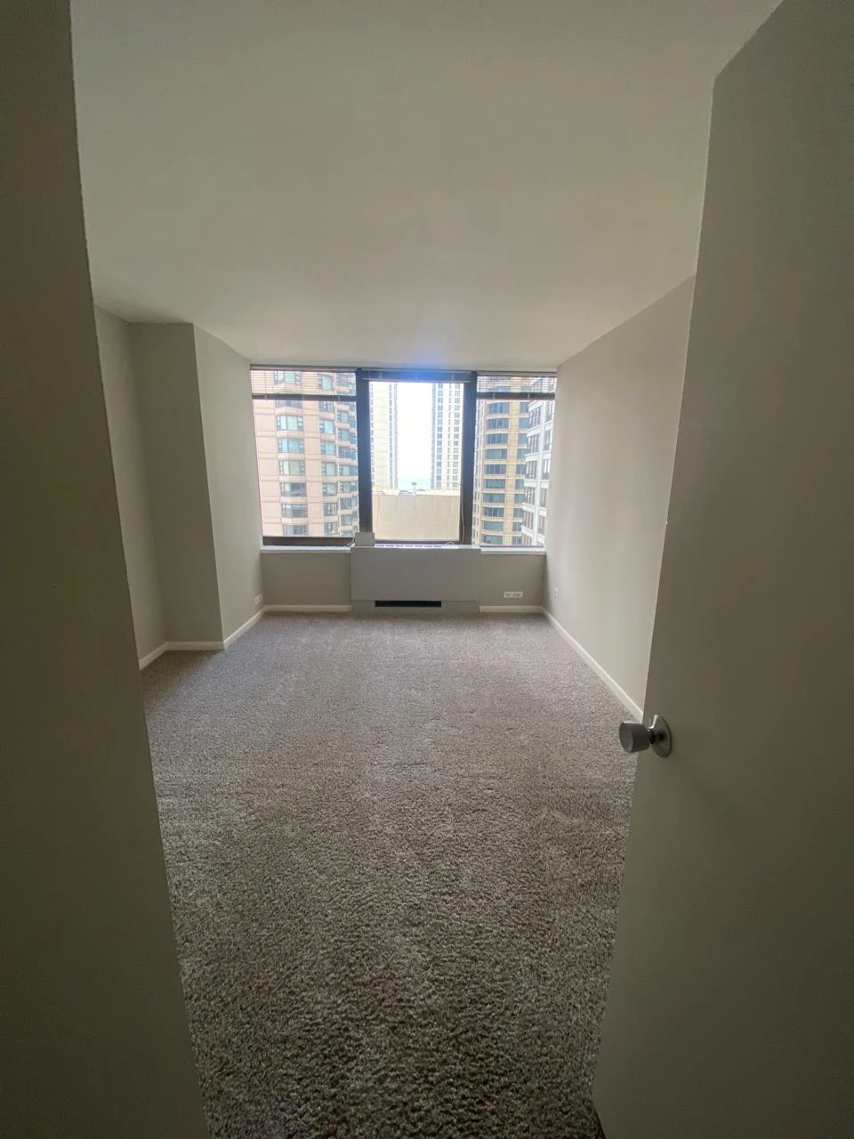 Apartment for Rent - 1Bed 1 bath - photo 2
